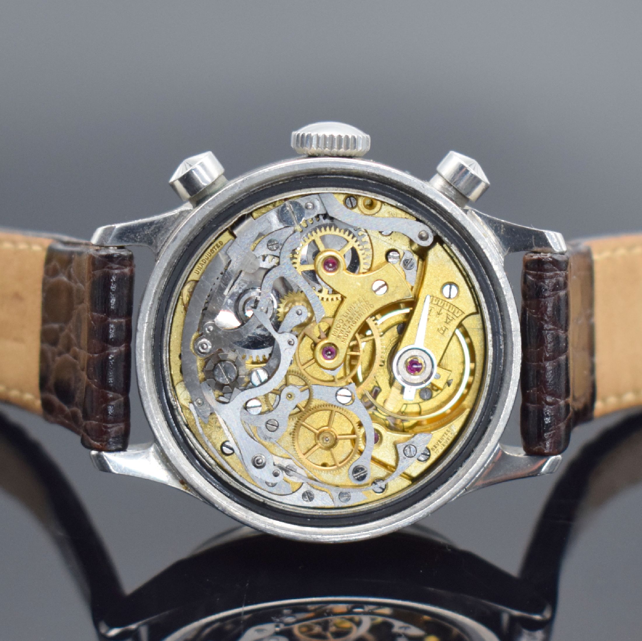 Detail e: MIDO / MINERVA Multichrono sehr seltene Herrenarmbanduhr mit Chronograph, Schweiz um 1945, Handaufzug, Stahlgeh., sign. Boden geschr., orig. Drücker ...