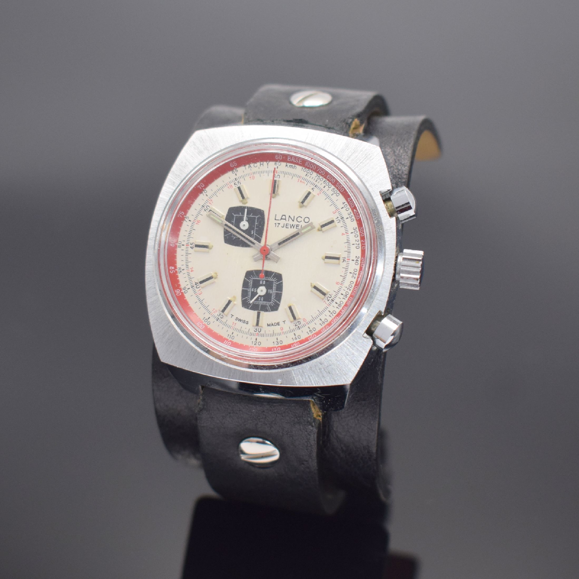 LANCO Armbandchronograph, Schweiz um 1970, Handaufzug, verchr. Metallgeh., Edelstahlboden, silb. Zifferbl. m. silb. Std.-Ind. & Zeigern, 15 ...