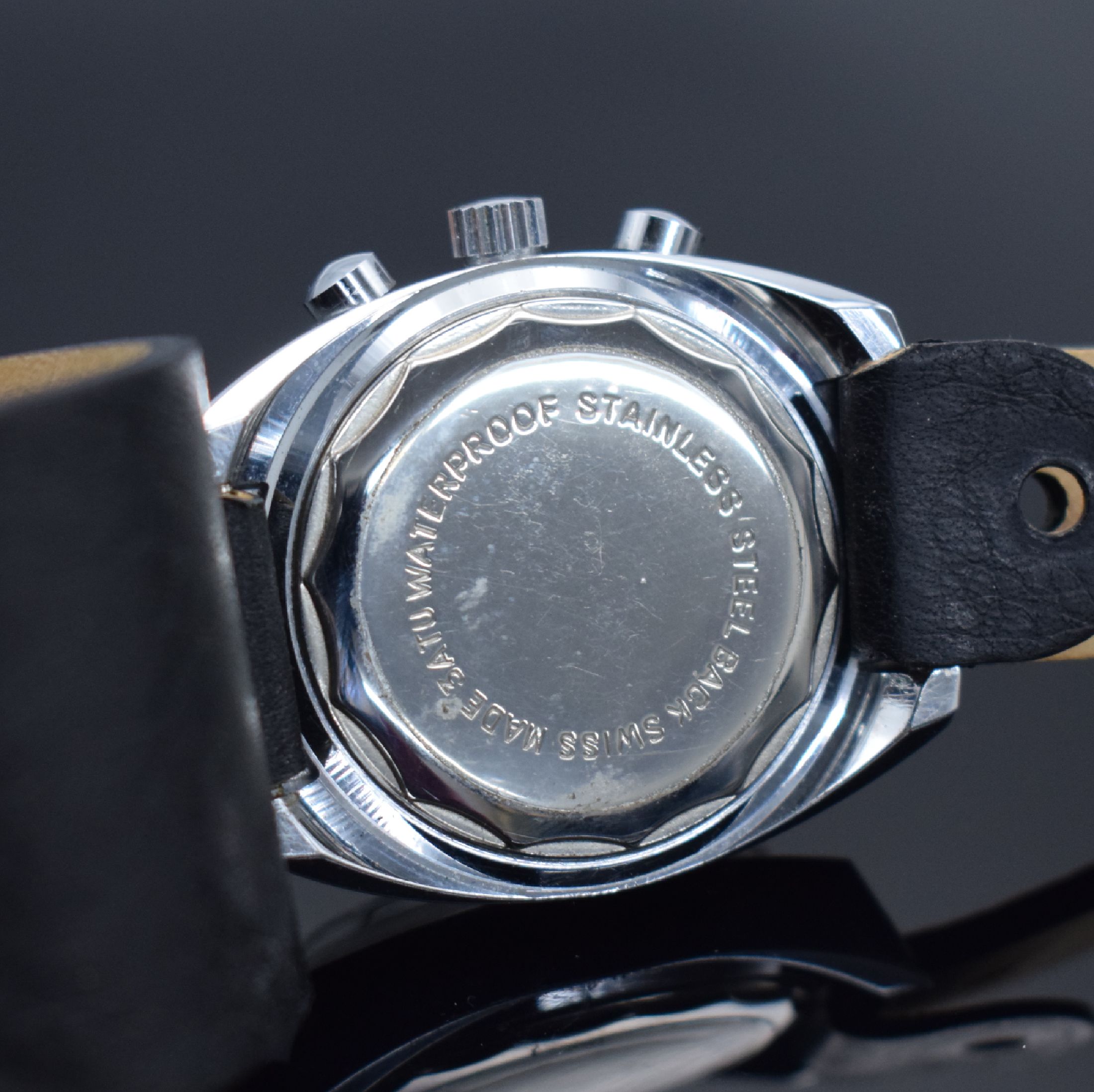 Detail c: LANCO Armbandchronograph, Schweiz um 1970, Handaufzug, verchr. Metallgeh., Edelstahlboden, silb. Zifferbl. m. silb. Std.-Ind. & Zeigern, 15 ...