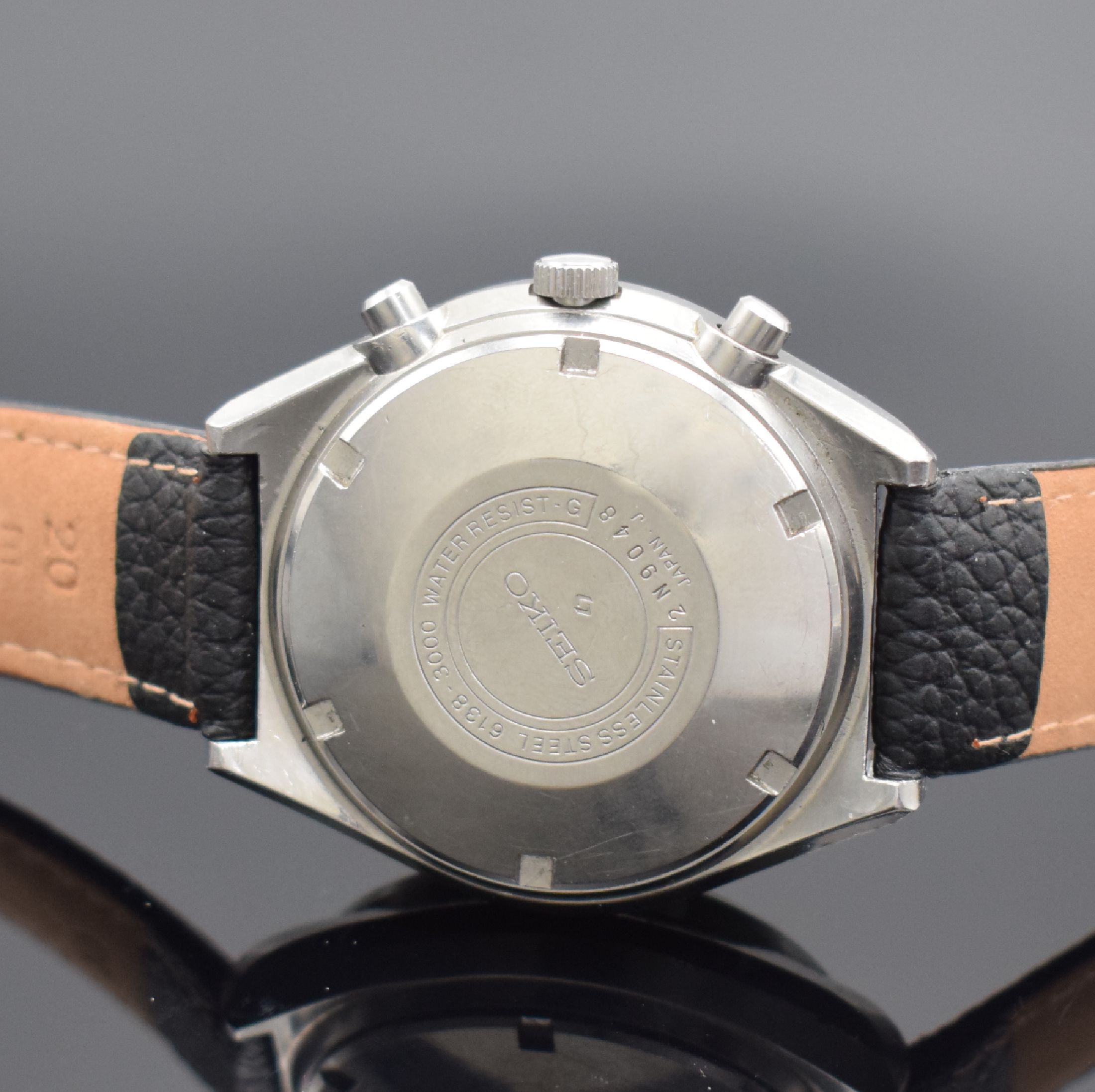 Detail b: SEIKO Jumbo Herrenarmbanduhr mit Schaltradchronograph in Stahl, Japan um 1970, Automatik, Ref. 6138-3000, Boden verschr., schwarzes Zifferbl. m. ...