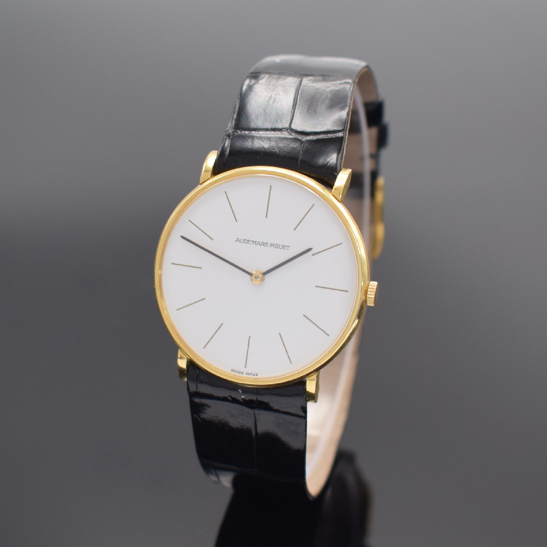 AUDEMARS PIGUET feine Herrenarmbanduhr in GG 750/000 Referenz 5125BA, Schweiz um 1980, Handaufzug, Boden & Glasrand aufgedr., ultraflache ...
