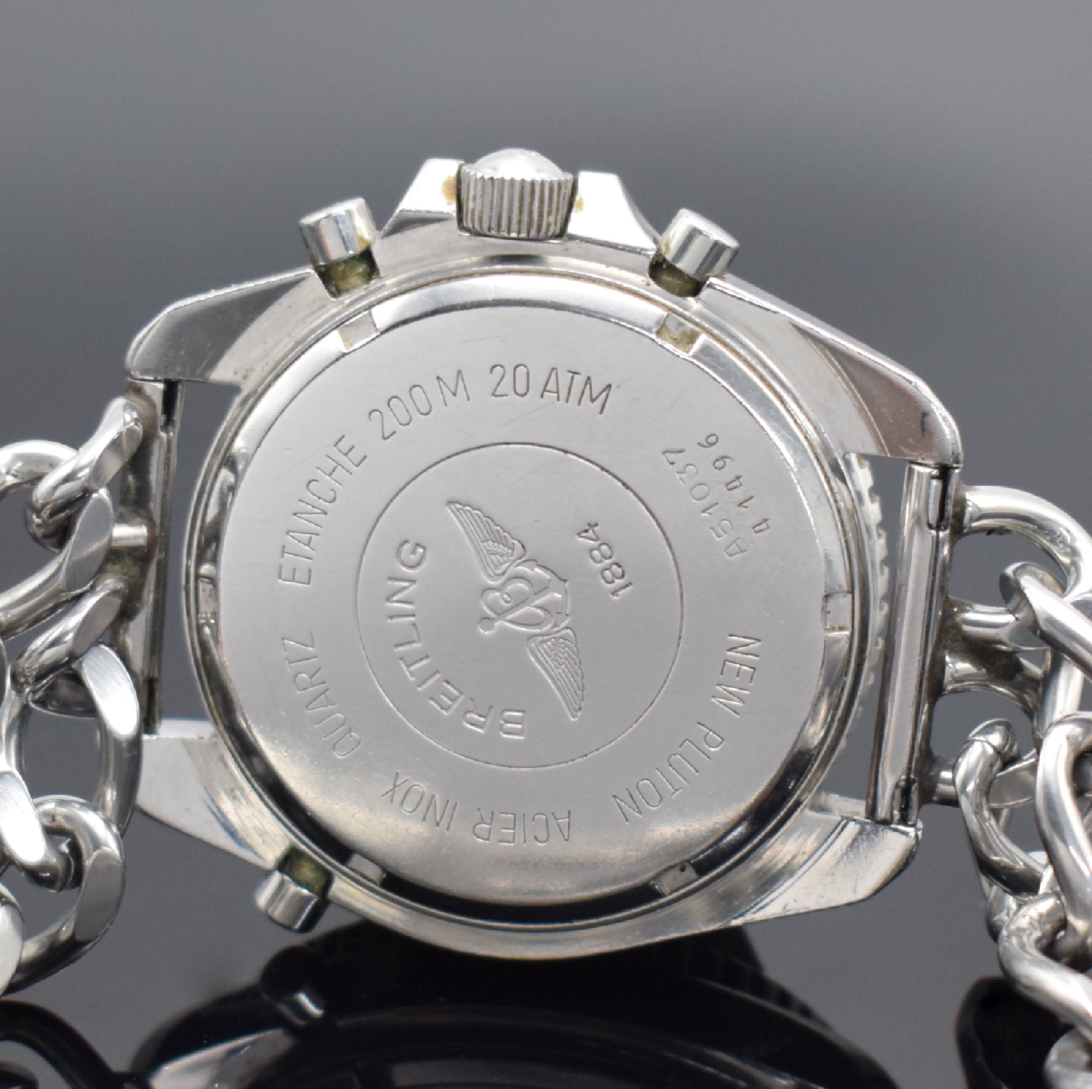 Detail c: BREITLING New Pluton Herrenarmbanduhr in Stahl, Schweiz 1990er Jahre, quarz, Ref. A51037, Boden & Krone verschr., neutr. Stahlband m. Faltschl., ...