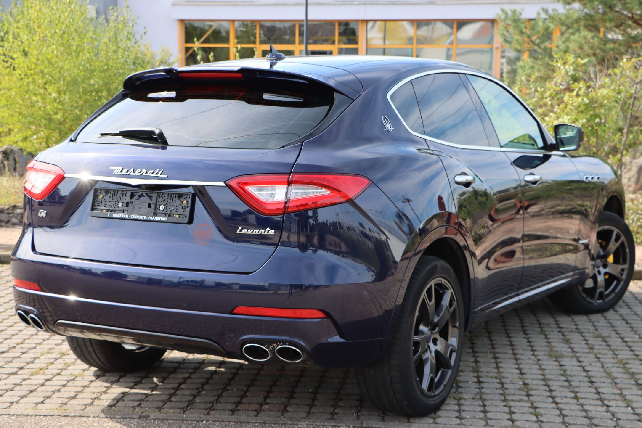Detail b: Maserati Levante Q4 GRAN SPORT, EZ: 03/2018, Fahrgestellnummer: ZN6TU61B00X29101, Laufleistung ca. 40.000 Km abgelesen, HU 03/2023, ...