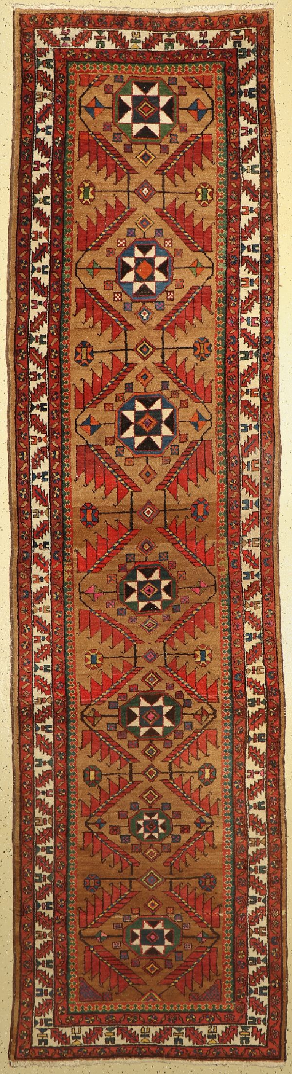 Sarab alt, Persien, um 1930, Wolle auf Baumwolle, ca. 405 x 105 cm, EHZ:(Guter Zustand)