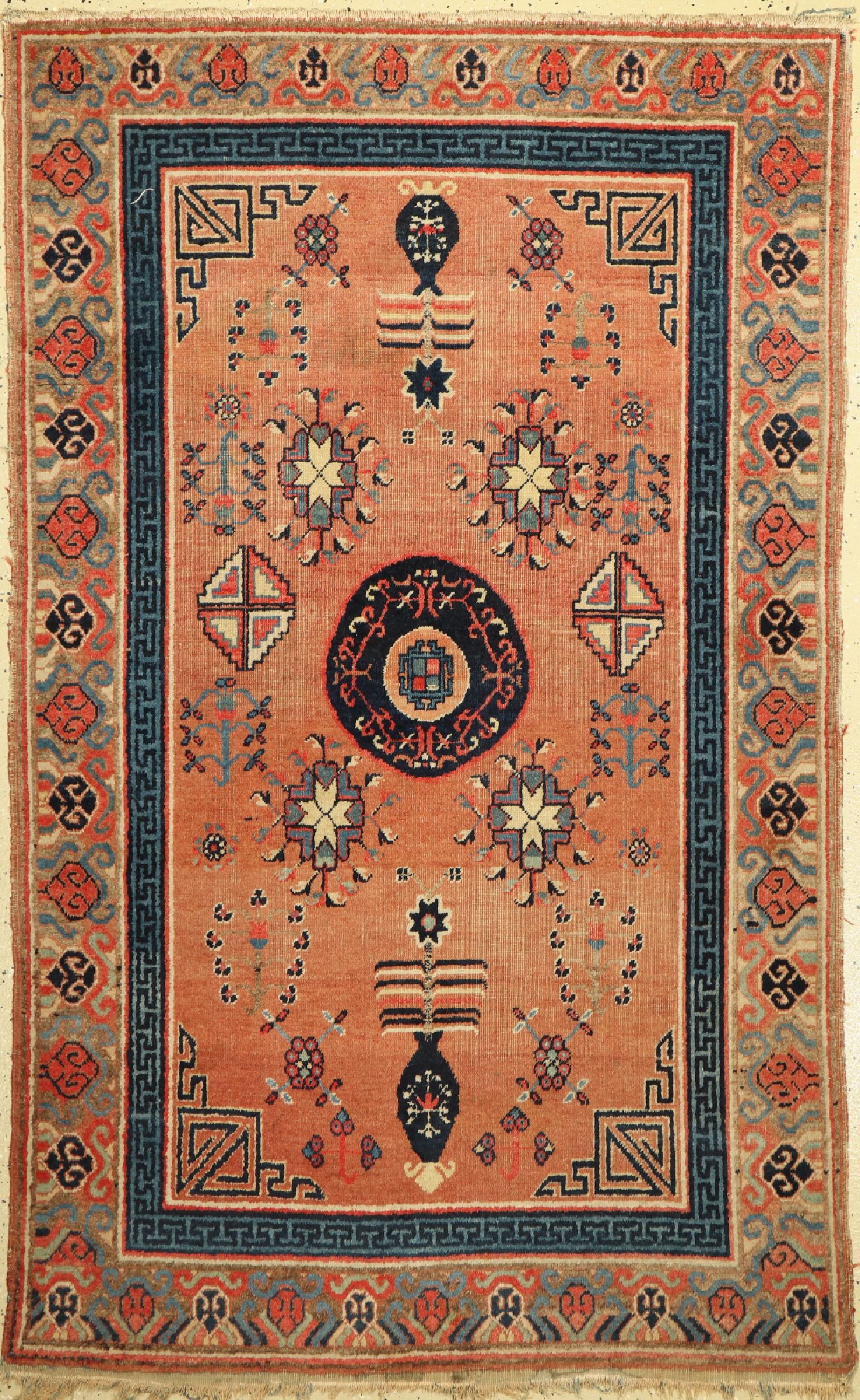 Antiker Khotan, Turkestan, um 1900, Wolle auf Baumwolle, ca. 193 x 120 cm, EHZ:(Alters-und Gebrauchsspuren)