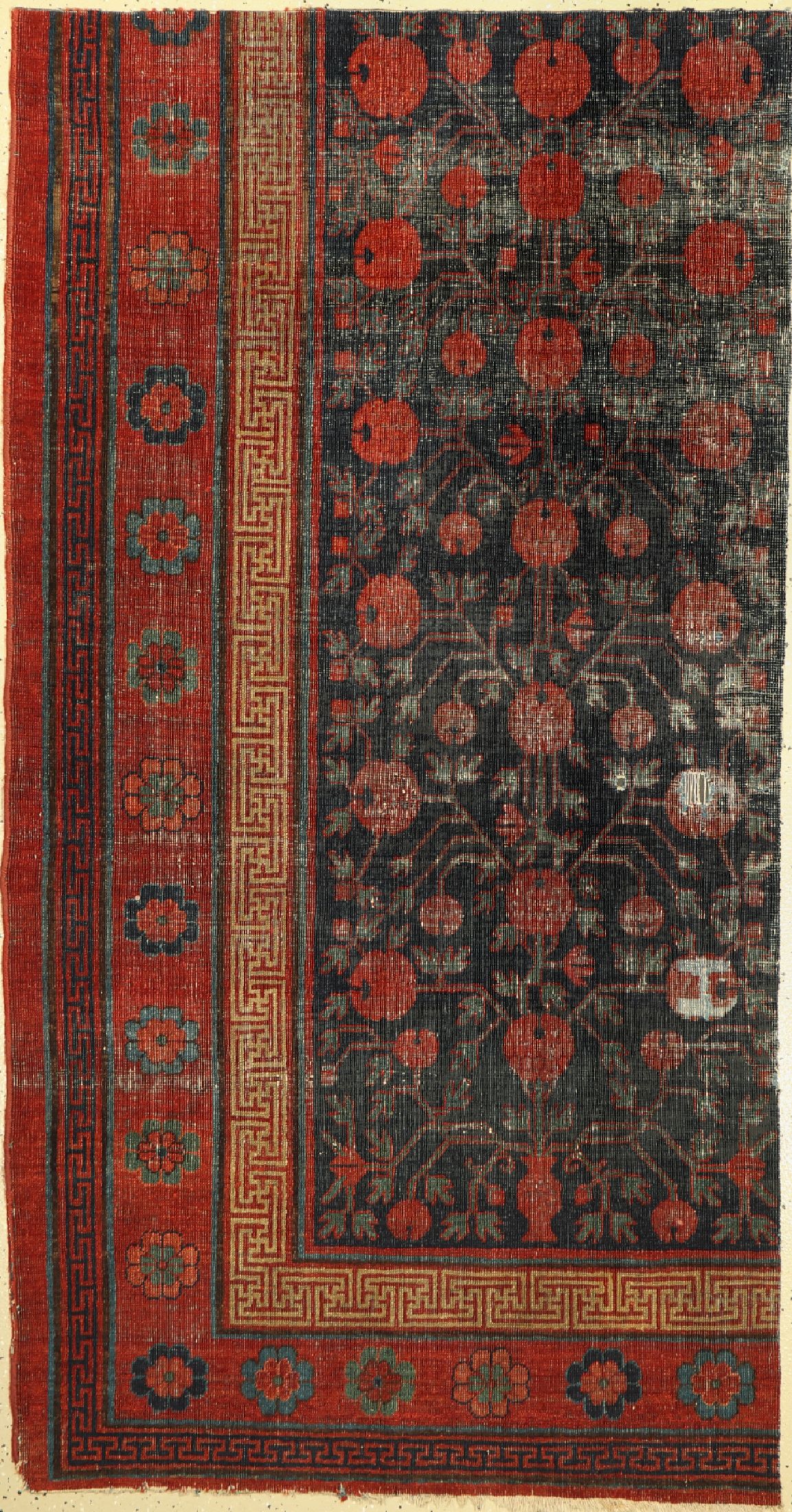 Khotan Fragment, Turkestan, Anfang 19.Jhd, Wolle auf Baumwolle, ca. 196 x 104 cm