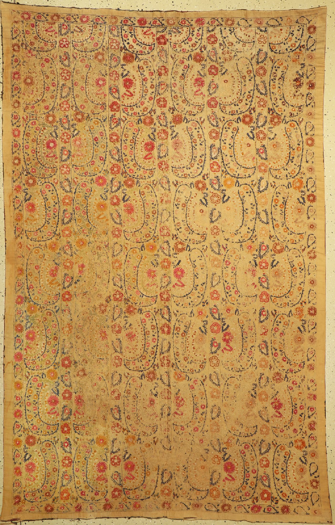 Antiker Epirus Susani, Osmanisch-Griechisch19.Jhd, Seiden stickerei, ca. 274 x 170 cm, EHZ:(leichtes alters-und Gebrauchsspuren)
