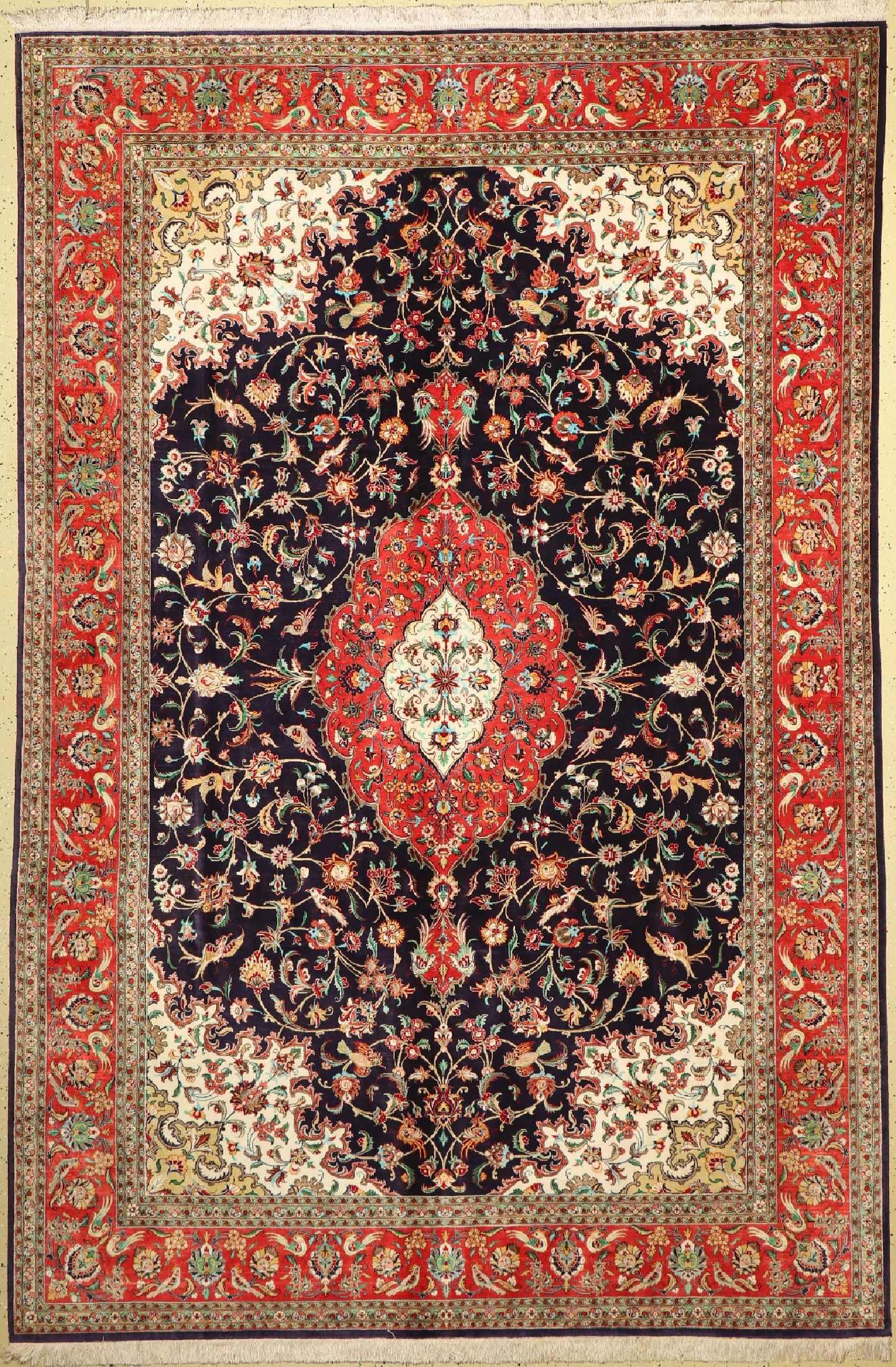 Ghom Seide, Persien, ca. 60 Jahre, reine Naturseide, ca. 298 x 196 cm, EHZ:(Sehr guter Zustand)