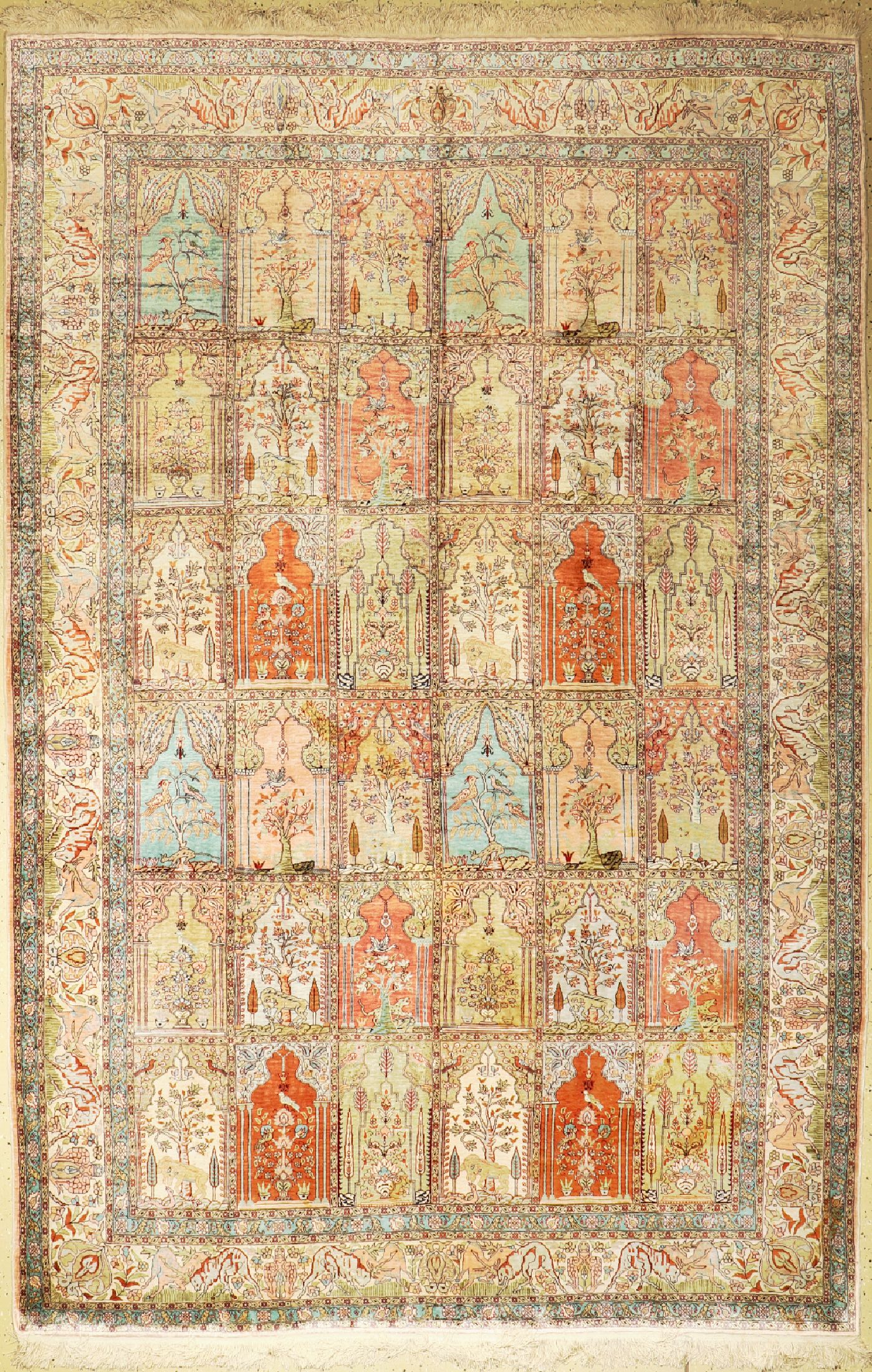 Seiden Kayseri alt, Türkei, um 1950, reine Naturseide, ca. 298 x 198 cm, leicht fleckig, EHZ:(Guter Zustand)