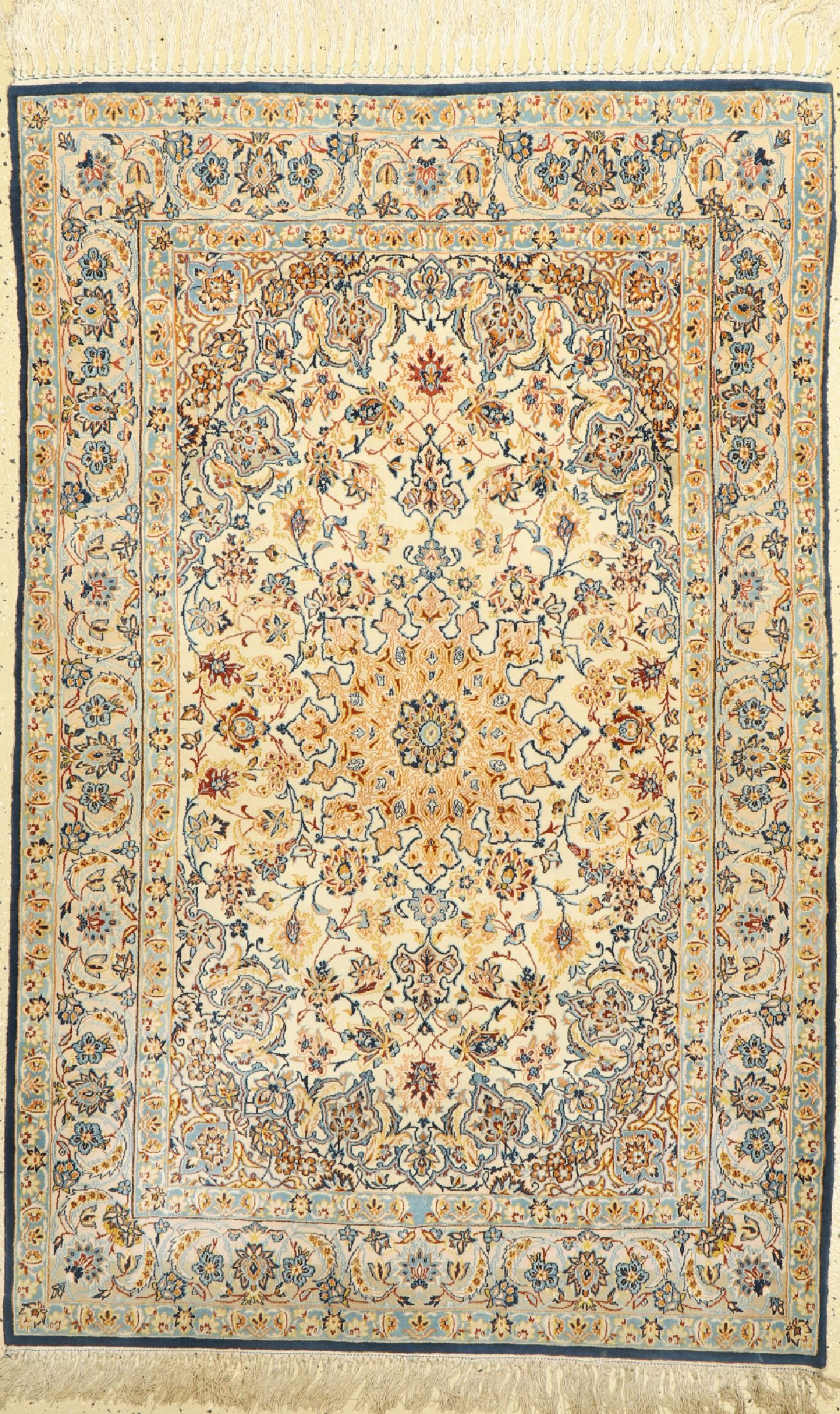 Esfahan fein alt, Persien, um 1940, Korkwolle auf Seide, ca. 163 x 106 cm, EHZ: 2