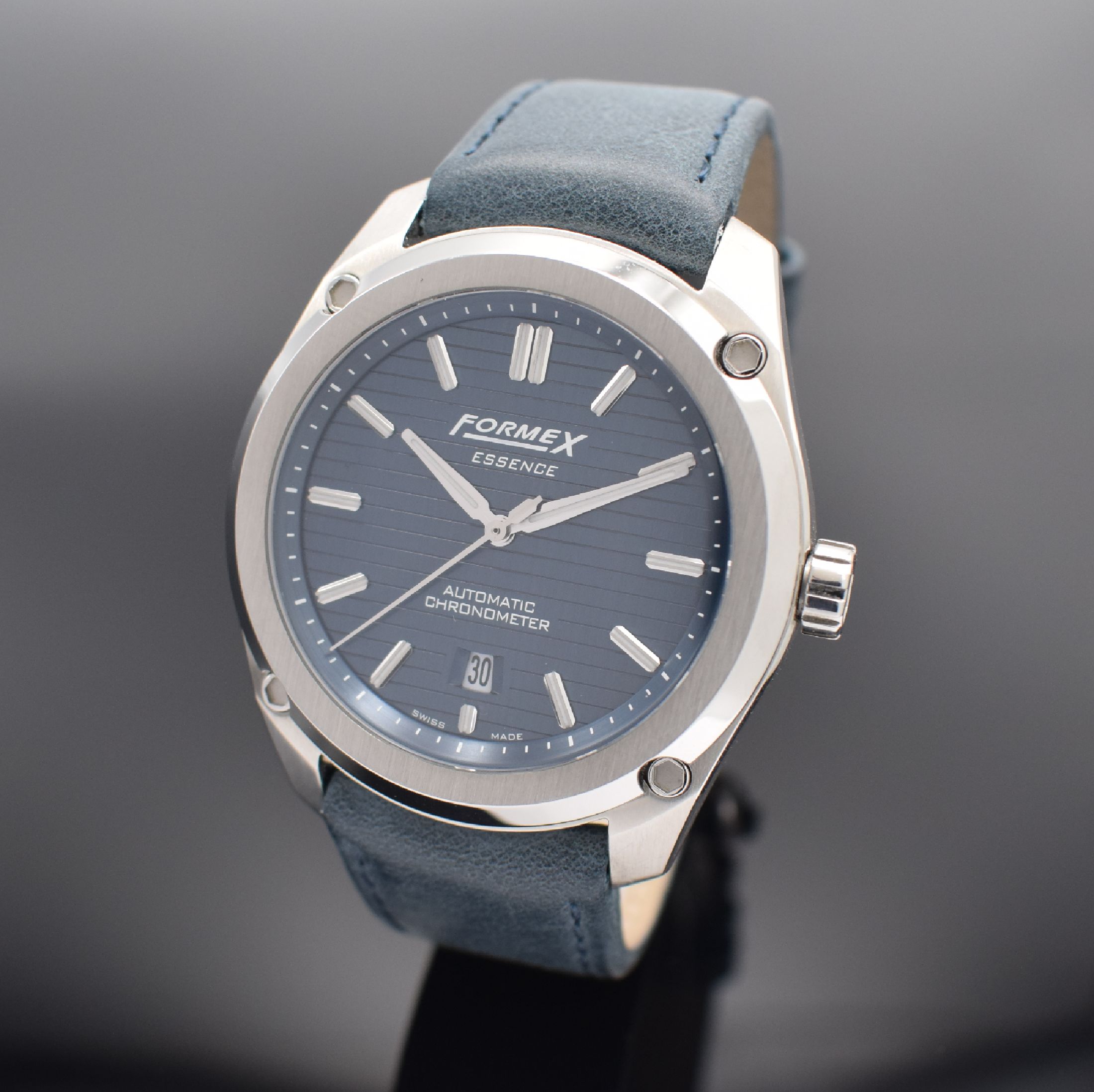 FORMEX Essence Chronometer Herrenarmbanduhr, Schweiz um 2021, Automatik, Ref. 0330.1.6331, großes beids. vergl. Edelstahlgeh., Boden 8- fach ...