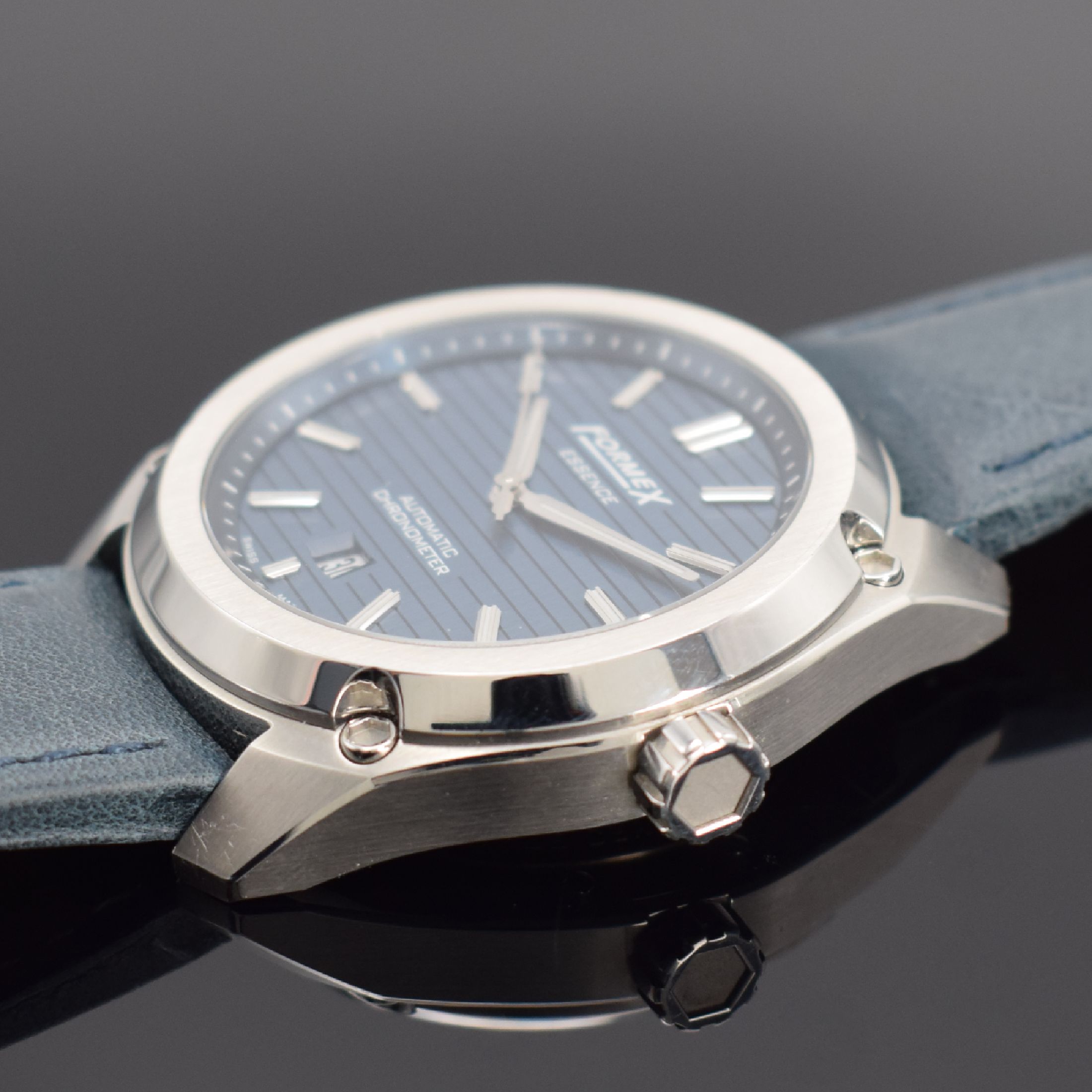 Detail c: FORMEX Essence Chronometer Herrenarmbanduhr, Schweiz um 2021, Automatik, Ref. 0330.1.6331, großes beids. vergl. Edelstahlgeh., Boden 8- fach ...