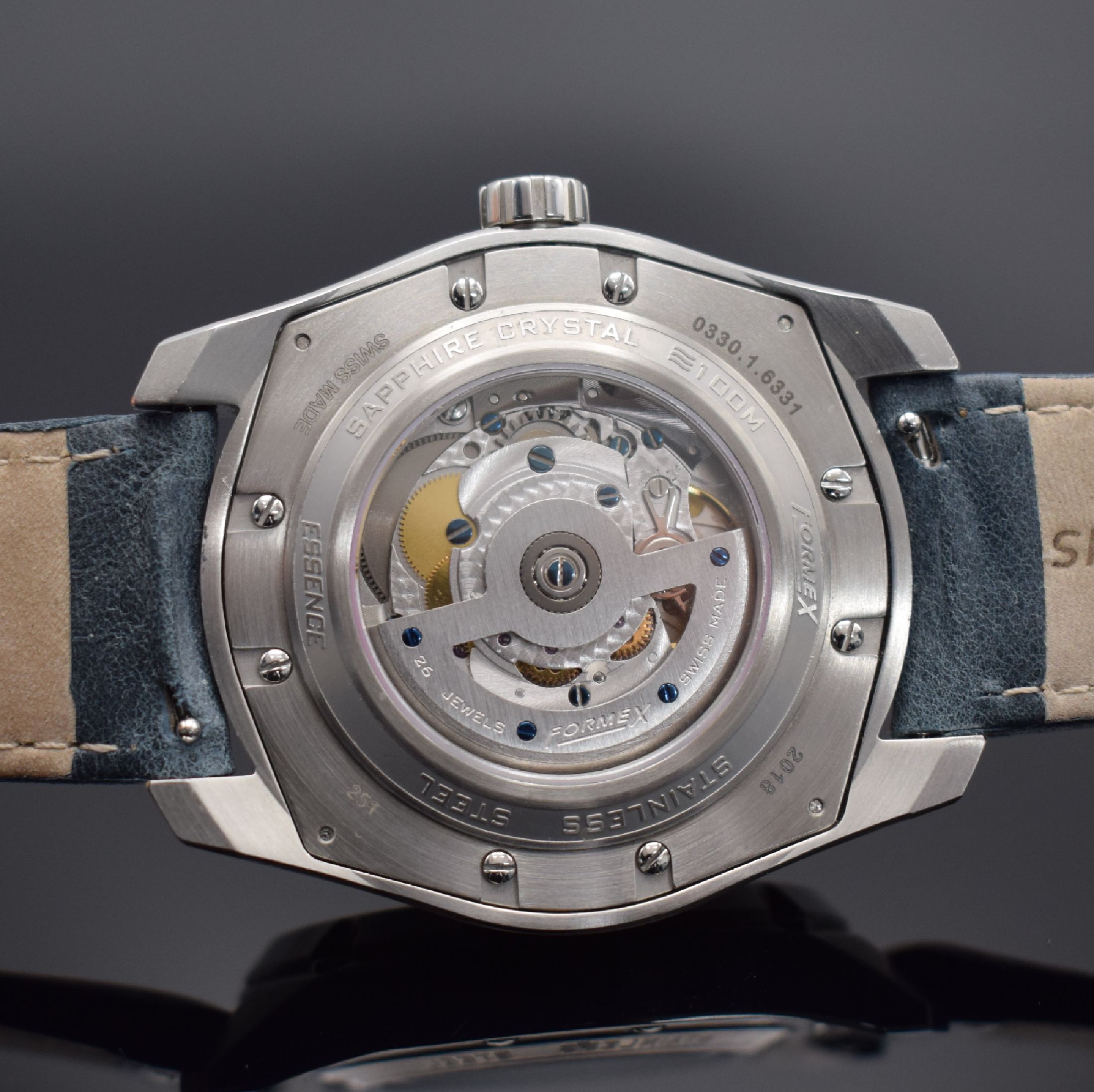 Detail d: FORMEX Essence Chronometer Herrenarmbanduhr, Schweiz um 2021, Automatik, Ref. 0330.1.6331, großes beids. vergl. Edelstahlgeh., Boden 8- fach ...