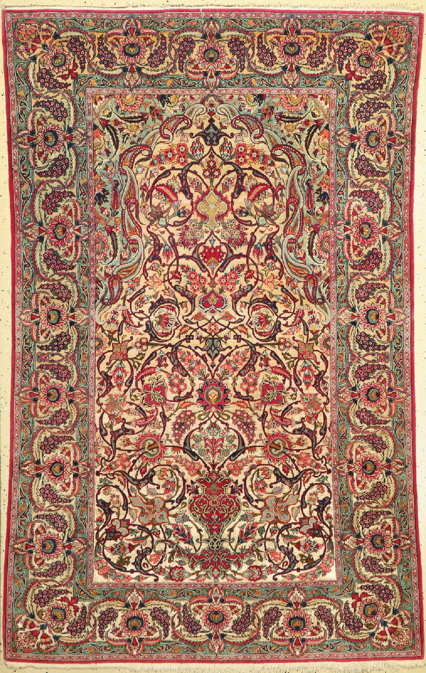 Feiner Keschan(Seidengrund), Persien, um 1930, Korkwolle mit Seide, ca. 217 x 136 cm, EHZ:(Guter Zustand)
