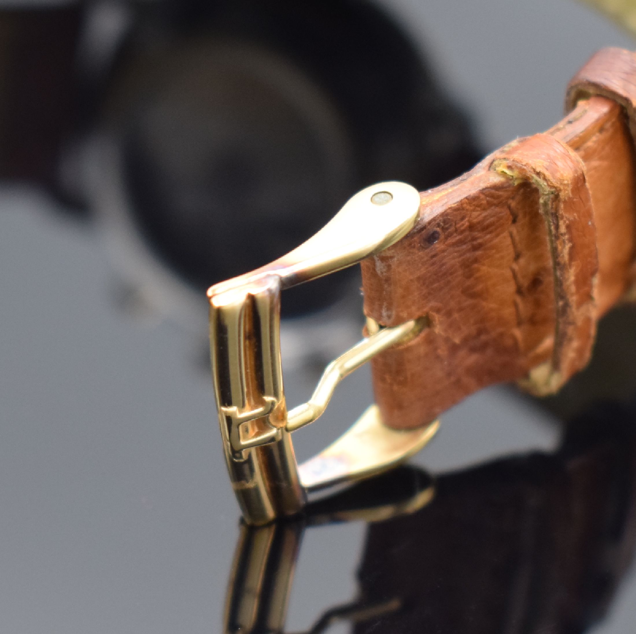 Detail b: PIERCE Herrenarmbanduhr mit Chronograph in Stahl/Gold, Schweiz um 2005, Automatik, beids. vergl. Geh., Boden aufgedr., Lünette in GG 750/000, orig. ...