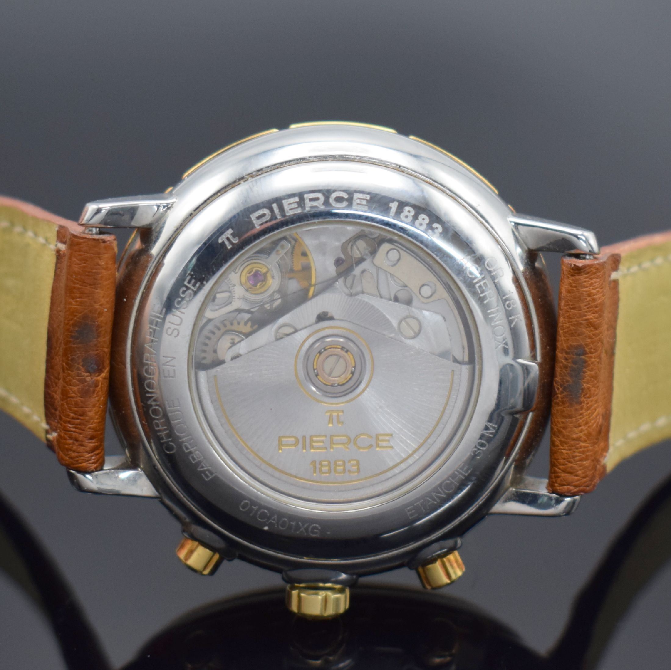 Detail e: PIERCE Herrenarmbanduhr mit Chronograph in Stahl/Gold, Schweiz um 2005, Automatik, beids. vergl. Geh., Boden aufgedr., Lünette in GG 750/000, orig. ...