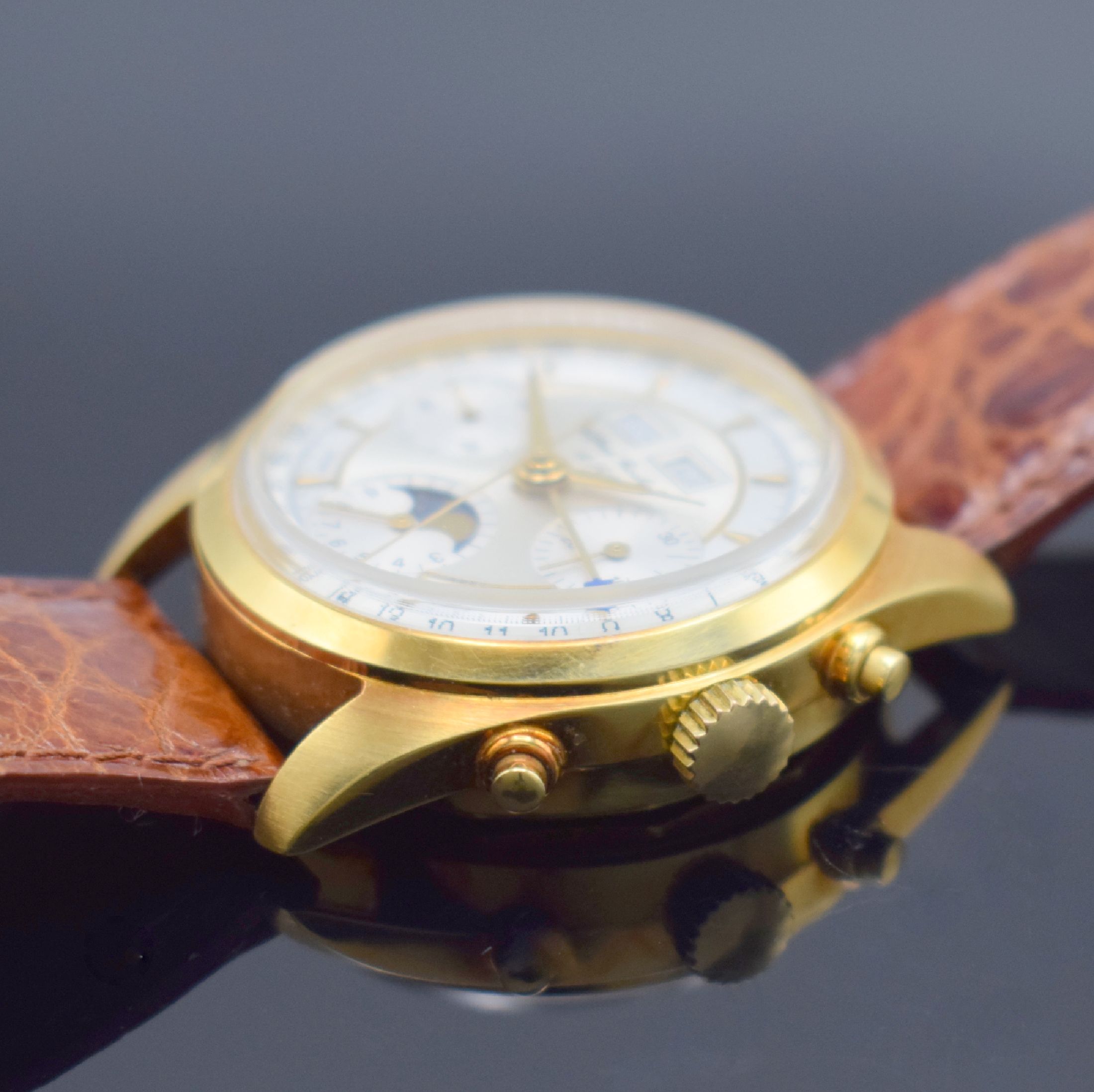 Detail b: ALFRED ROCHAT & FILS Schaltradchronograph mit Vollkalender Kaliber Valjoux 88 in GG 750/000, Schweiz verk. lt. beil. Zertifikat 12/1995, Handaufzug, ...