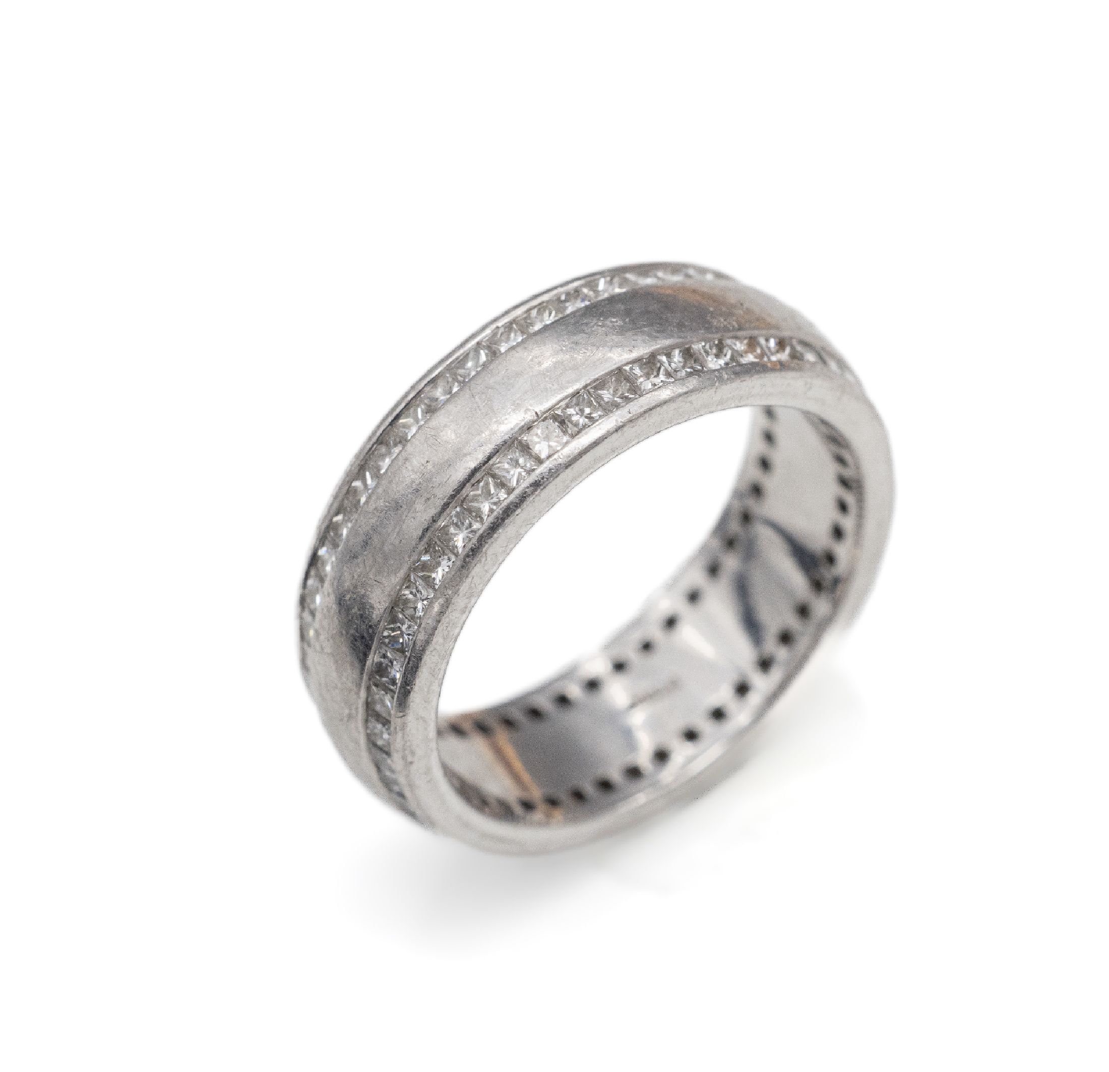 Platin Diamant-Ring, Pt 900/000, 2-rhg. bes. mit 94 Diamanten im Princess-Cut zus. ca.5.00 ct Weiß/si-p, RW 56, ca. 13.3 g, Tragespuren, sign. ...