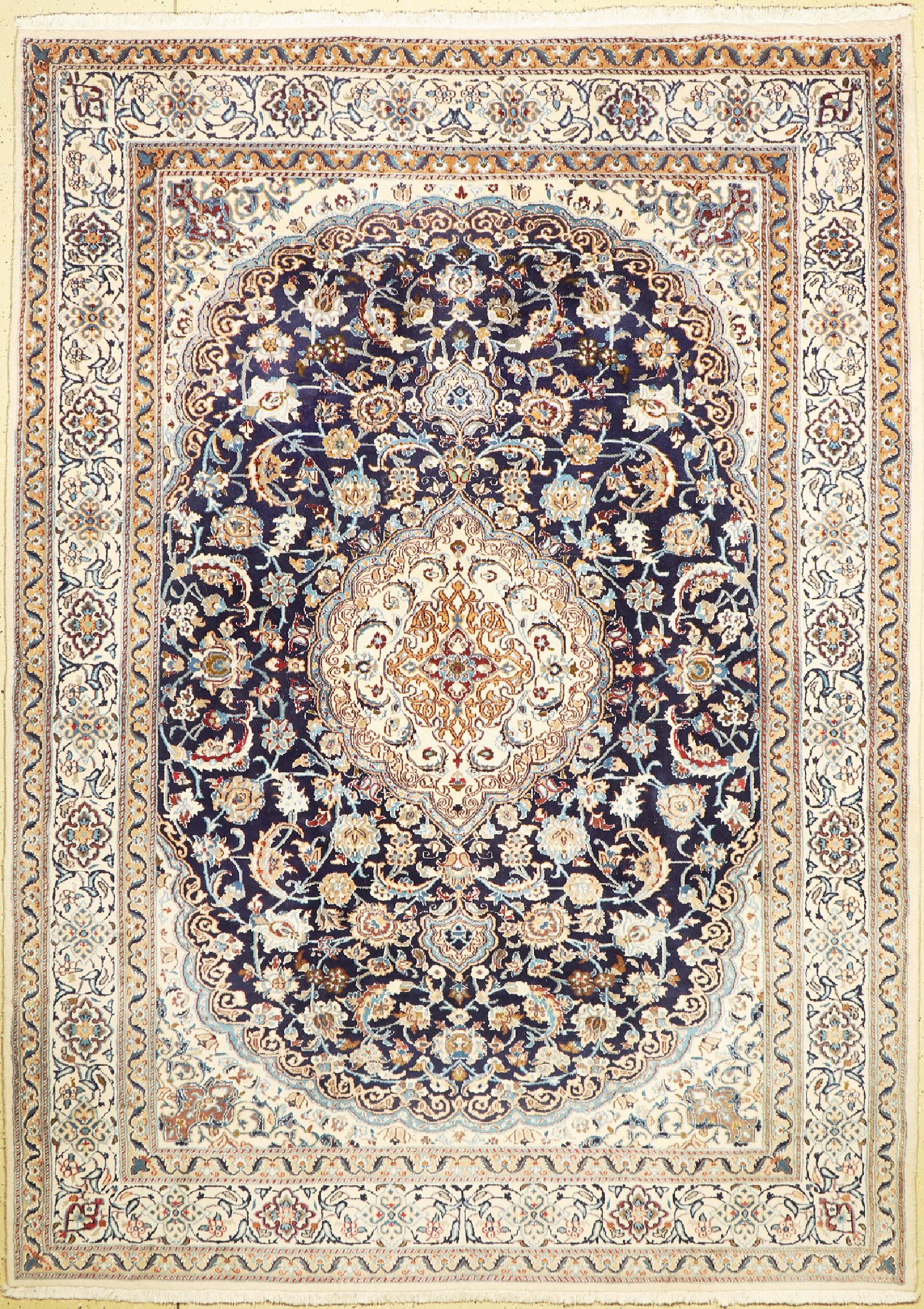 Nain, Persien, ca. 50 Jahre, Wolle auf Baumwolle, ca. 340 x 245 cm, EHZ: 1-2