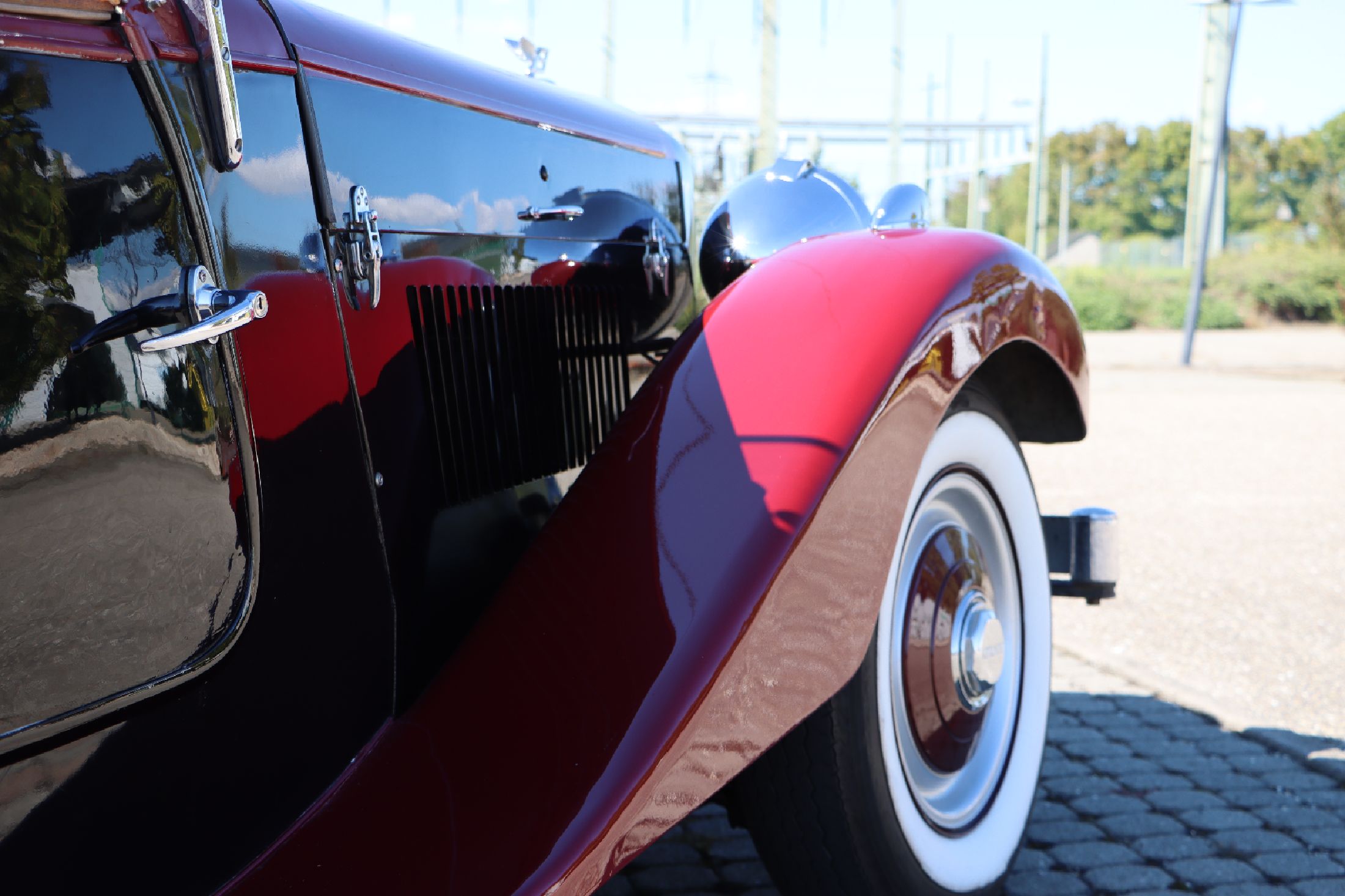 Detail d: 1947 Bentley MK VI Special, Fahrgestellnummer: B 417 Motor Nr.: B 459 C. Wie so viele Bentley MK 6 wurde auch dieser ursprünglich mit einer ...