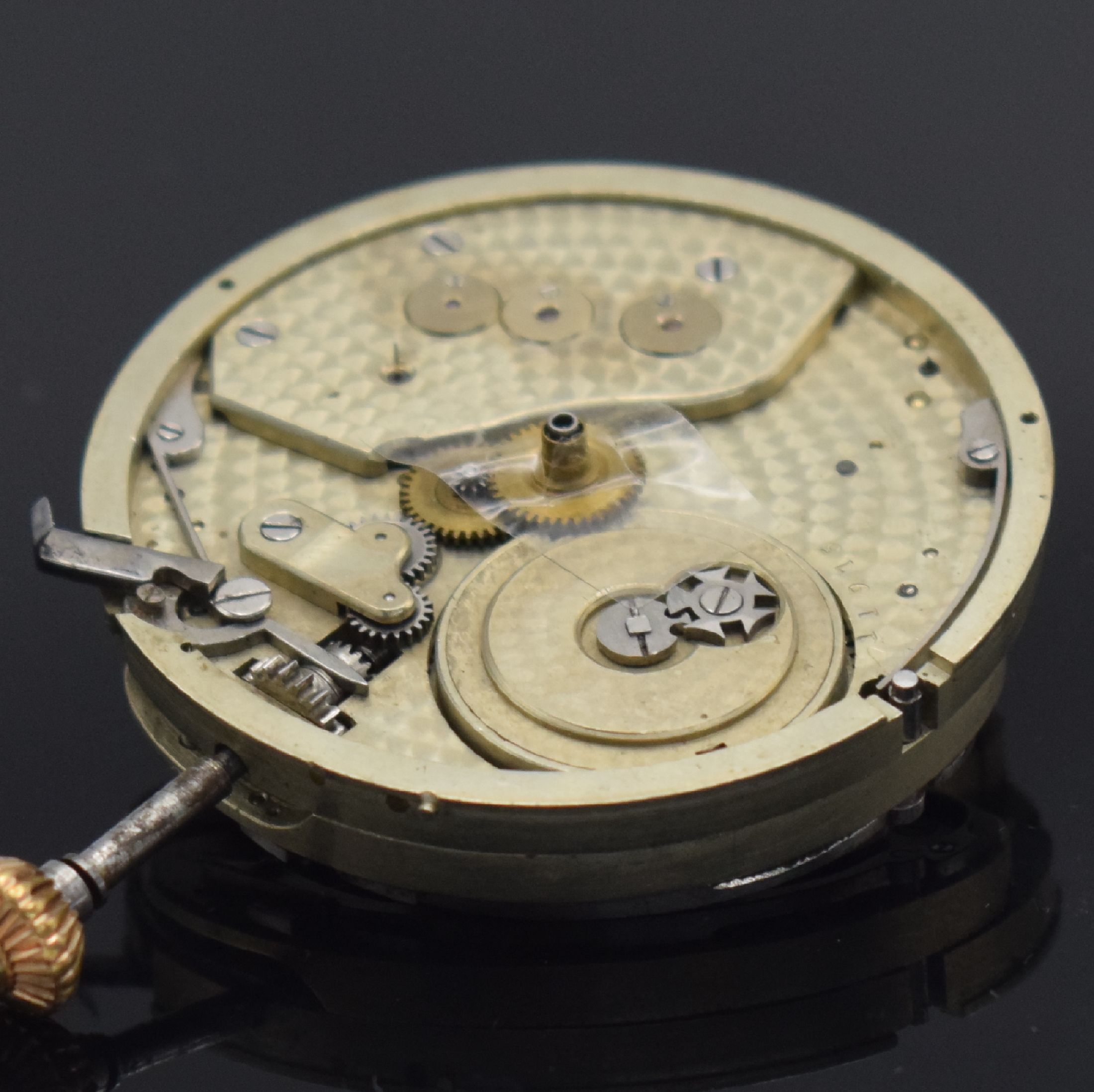 Detail f: HUGUENIN Leopold Locle Chronograph seltenes Taschenuhrwerk in gehobener Qualität, Schweiz um 1890, Nickel-Klobenankerwerk mit großer Komp.-Unruh, ...