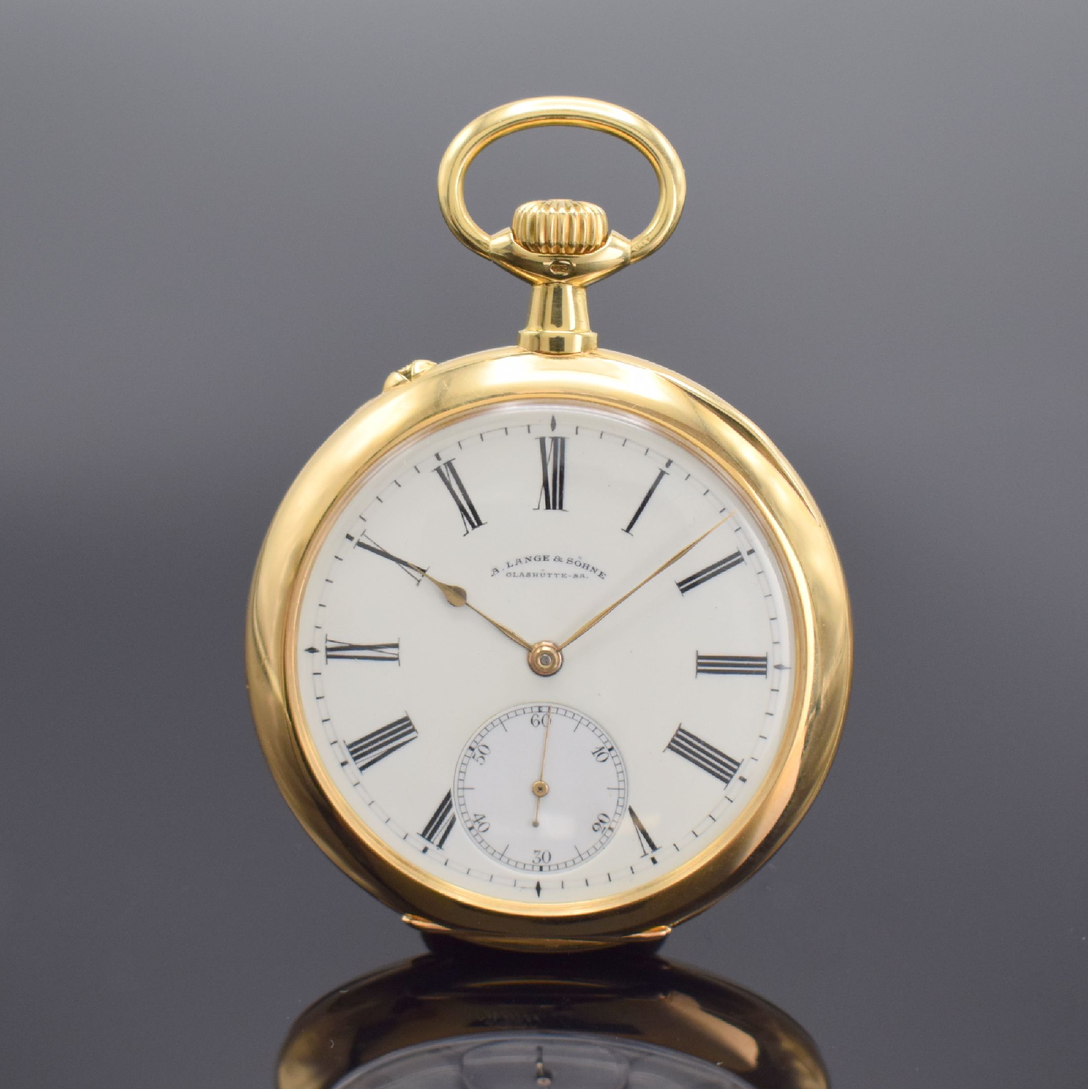 A. LANGE & SÖHNE offene 1A Herrentaschenuhr in GG 750/000, Deutschland um 1910, glattes 2-Deckel-Goldgeh. l. dell., 2-tlg. Emailzifferbl. rest., ...