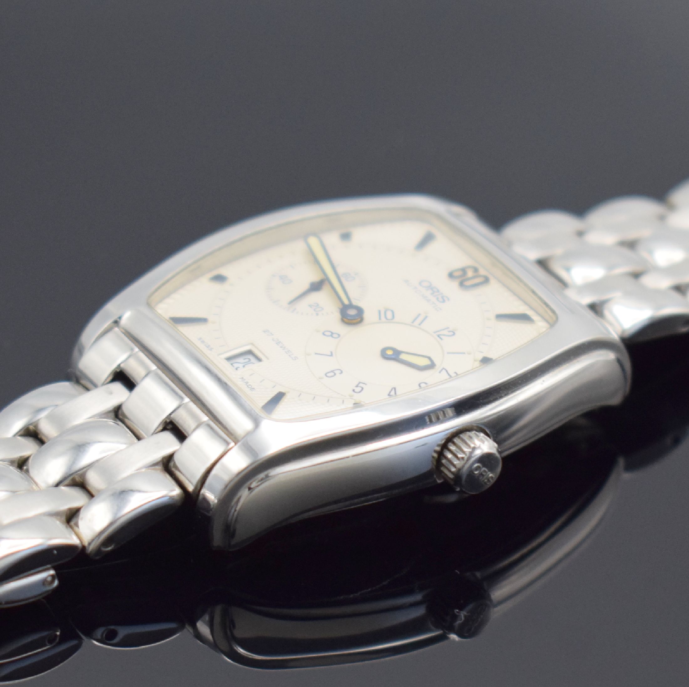 Detail c: ORIS Regulateur Herrenarmbanduhr Referenz 7471, Automatik, Schweiz um 1995, tonneauförmiges Edelstahlgeh. inkl. orig. Gliederband m. dopp. ...