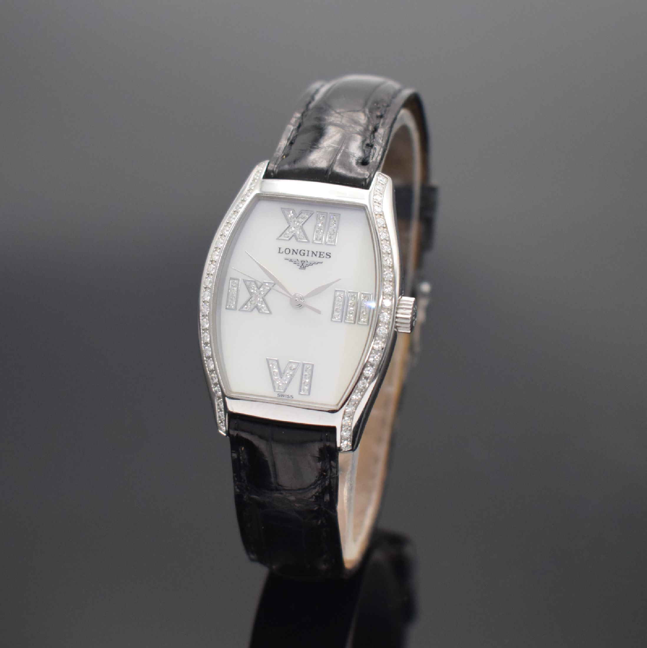 LONGINES Damenarmbanduhr Evidenza Referenz L2.155.0.07.2, quarz, tonneauförmiges Edelstahlgeh. inkl. Lederband m. orig. Dornschl., Boden 4-fach ...