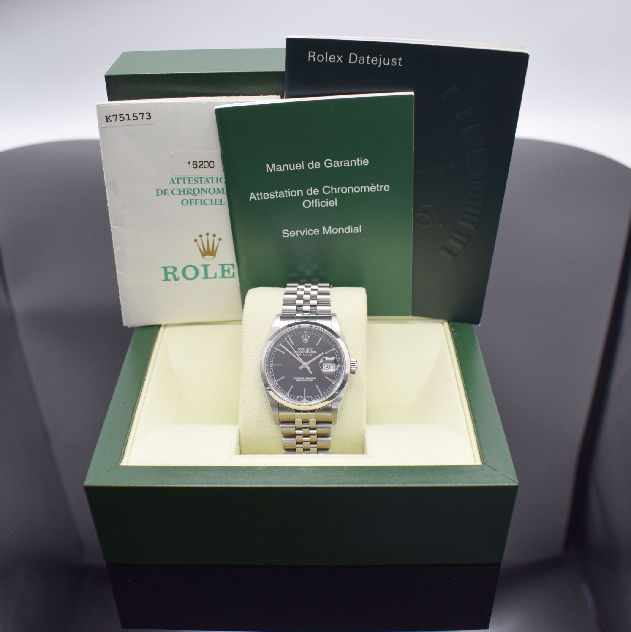 Detail e: ROLEX Armbanduhr Oyster Perpetual Datejust Referenz 16200, Automatik, verschr. Oystergeh. inkl. Jubileeband mit Faltschl., schwarzes Zifferbl. m. ...