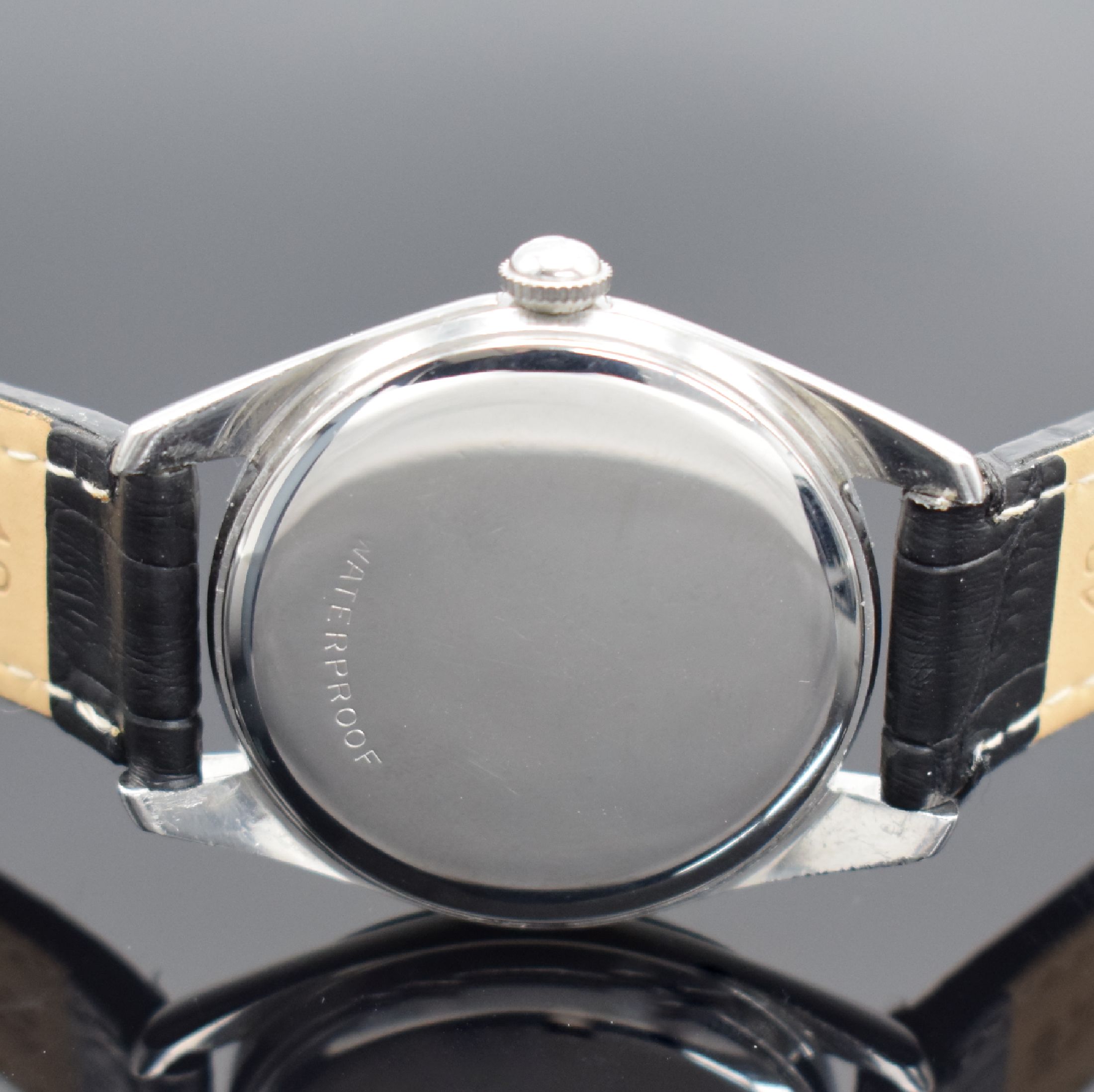 Detail c: OMEGA Herrenarmbanduhr Seamaster Referenz 2990 1SC, Handaufzug, Schweiz um 1960, Edelstahlgeh., Boden aufgedr., Zifferblatt m. Fadenkreuz rest./ers., ...