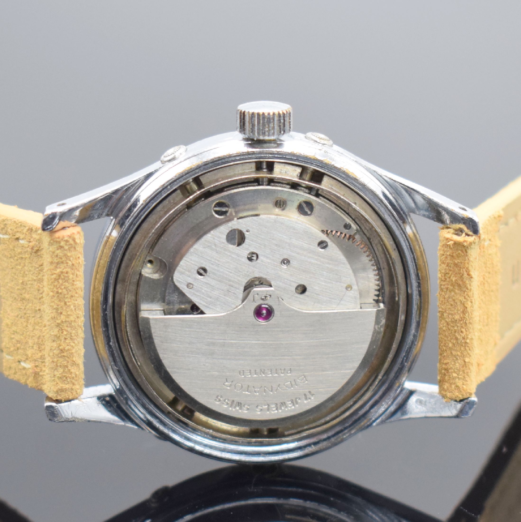 Detail c: Herrenarmbanduhr mit Vollkalender Kaliber Felsa 693, Schweiz um 1950, Automatik, verchr. Geh. m. verschr. Stahlboden, silb. Zifferbl. rest., silb. ...