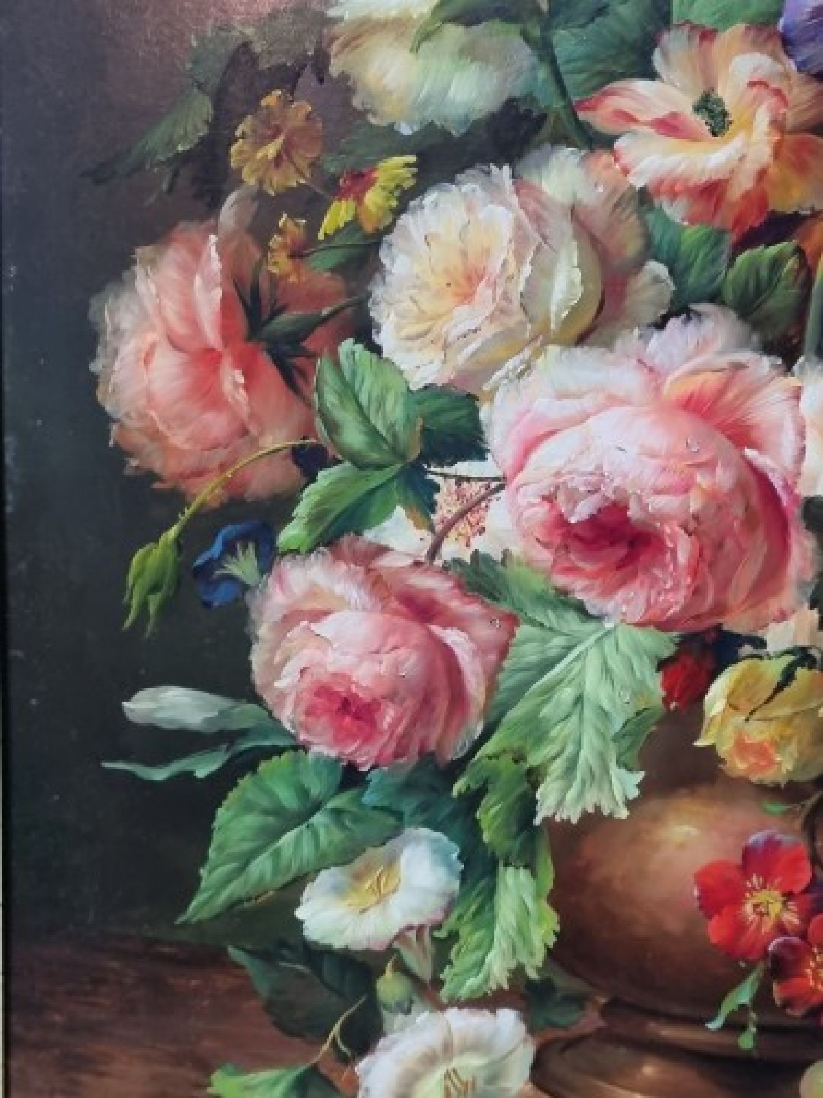 Detail d: J. Merz, Künstler des 20.Jh., reiches Blumenstillleben mit Pfingstrosen und Trauben, links unten signiert, Öl/Holz, Rahmen, 70x58 cm