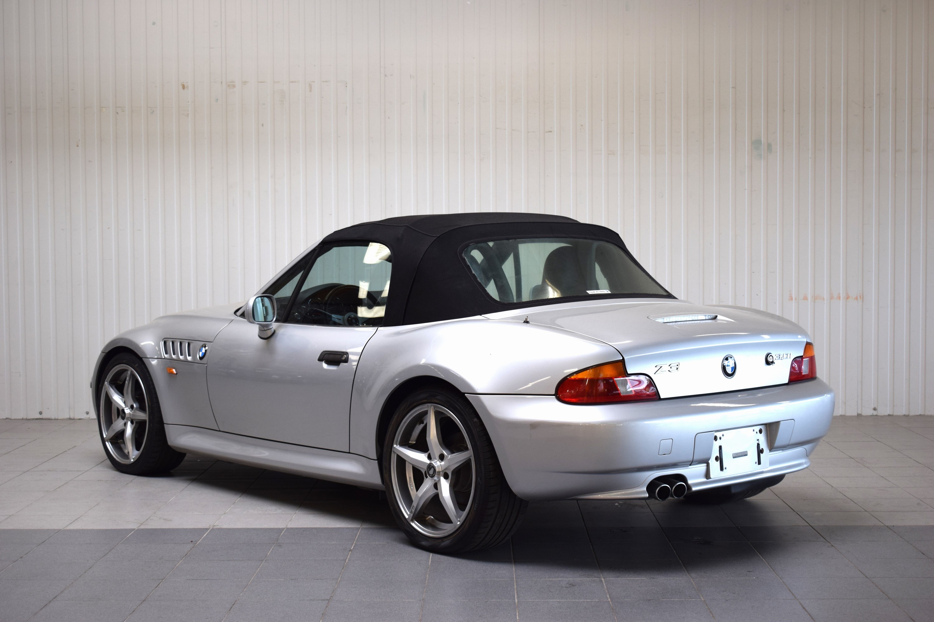 Detail c: BMW Z3 Roadster, EZ 06/2001, Fahrgestellnummer: WBACN51080LL20365, Laufleistung ca. 85.000 km abgelesen, 170 kW/231 PS, Automatikgetriebe, ...