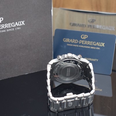 26487877d - GIRARD PERREGAUX chronograph Laureato reference 81020-11-431-11A, self winding, stainless steel case including bracelet with butterfly buckle, case back 6-times screwed, screwed down winding crown, blue dial with Clous de Paris decoration, display of hours, minutes, constant second, date & chronograph, diameter approx. 42 mm, length approx. 19,5 cm, original box & papers, condition 2