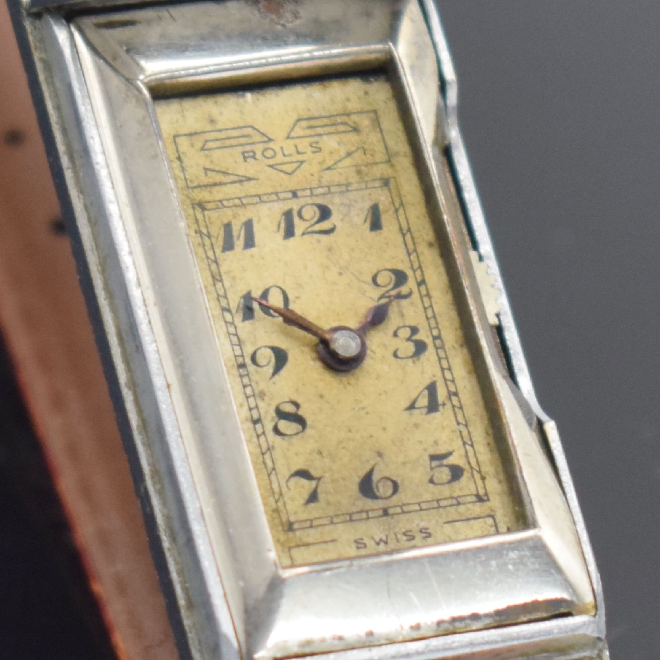 Detail c: ROLLS ATO seltene Armbanduhr mit früher Rüttelautomatik, Schweiz um 1930, verchr. Scharniergeh., sign. orig. Zifferbl. m. email. arab. Zahlen, ...