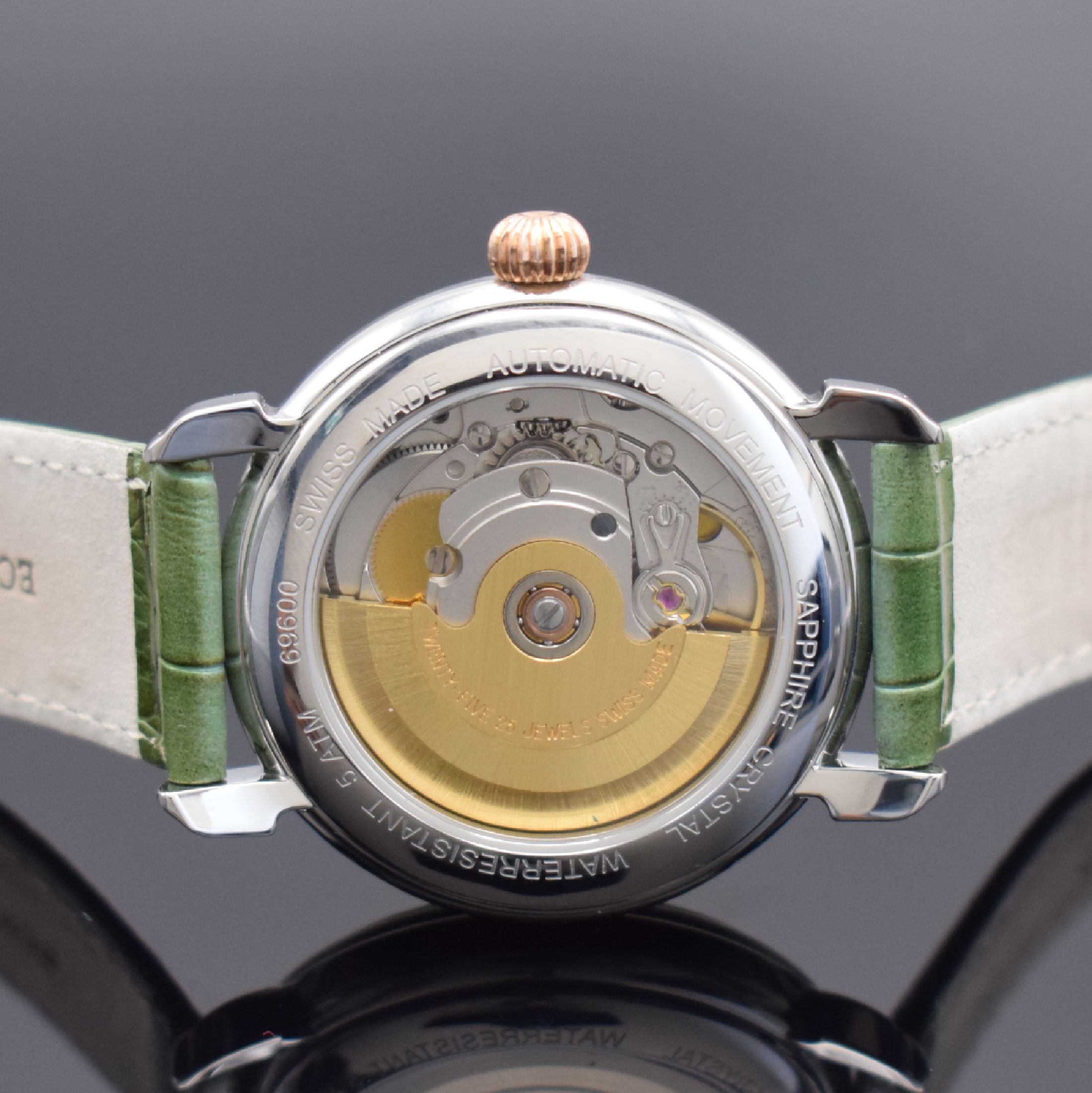 Detail c: KOLLER Herrenarmbanduhr in Stahl, Schweiz aktuelle Produktion, Automatik, Ref. 69600, beids. vergl. Geh., weißes Zifferblatt Design von M. Koller m. ...
