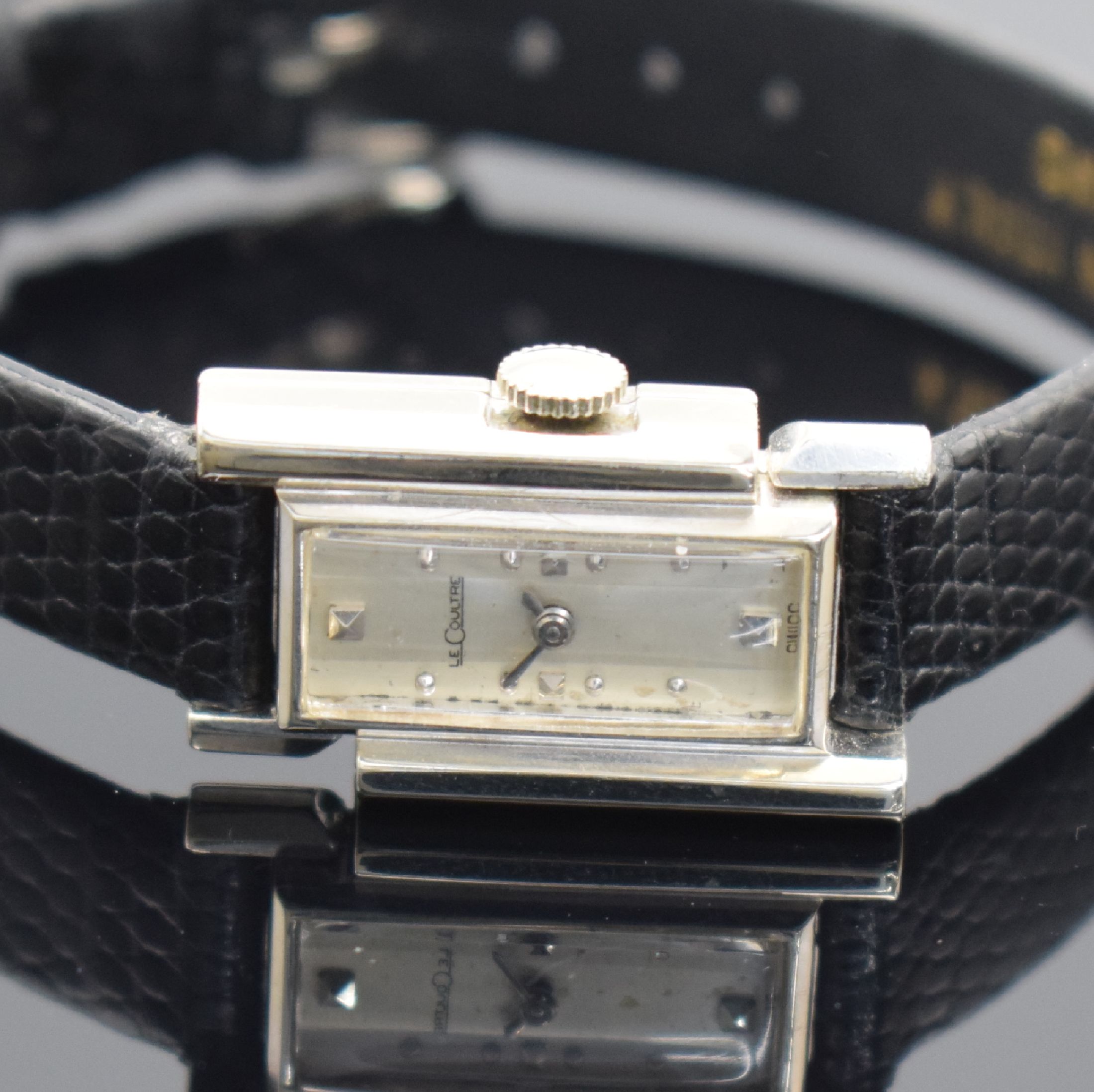 Detail a: LeCoultre & ELGIN 2 Art Deco Damenarmbanduhren in Platin & WG 585/000, Schweiz um 1925/1940, Handaufzug, 1x Anstöße m. Diamanten bes., 1) Elgin, ...