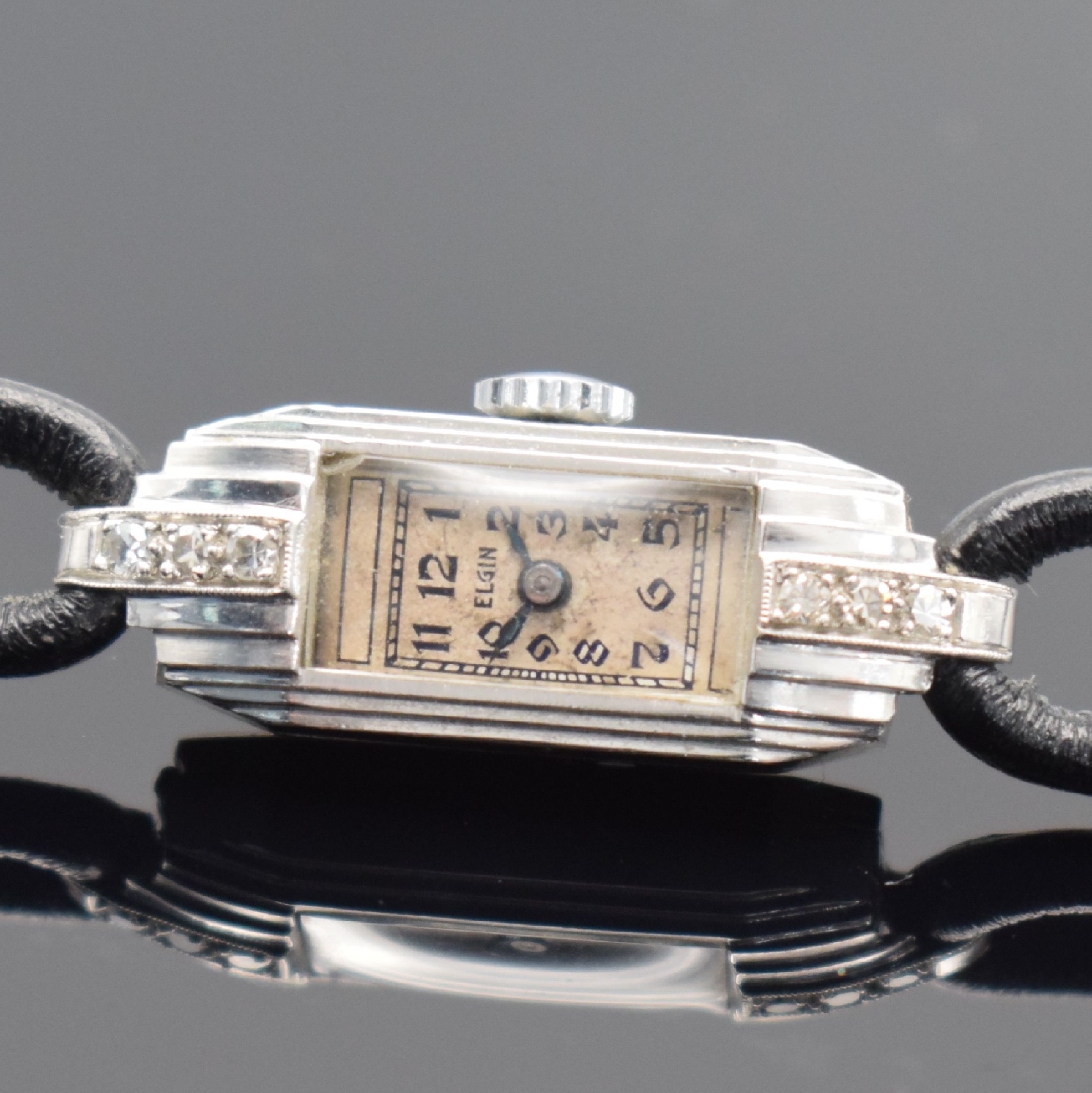 Detail c: LeCoultre & ELGIN 2 Art Deco Damenarmbanduhren in Platin & WG 585/000, Schweiz um 1925/1940, Handaufzug, 1x Anstöße m. Diamanten bes., 1) Elgin, ...