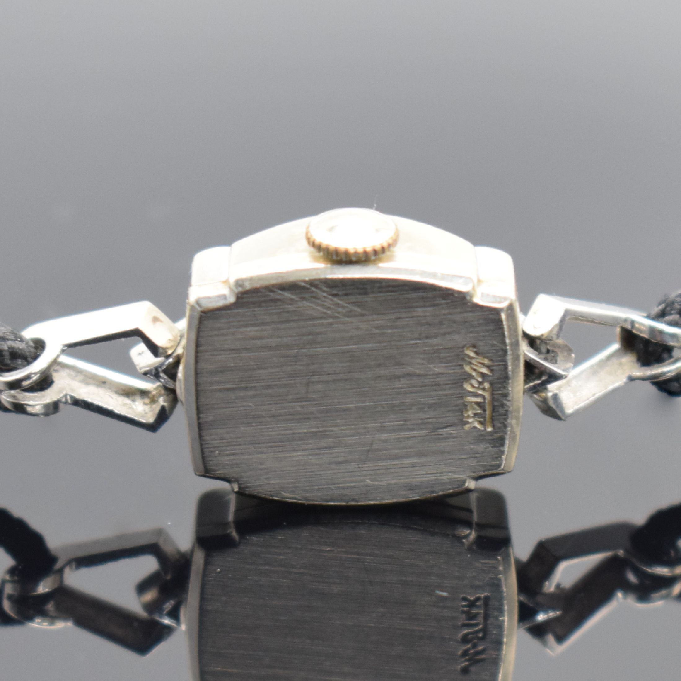 Detail b: MATHEY-TISSOT/LADY ELGIN/WITTNAUER 3 Art Deco Damenarmbanduhren in WG 585/000, Schweiz/USA um 1940, Handaufzug, alle Geh. teils m. Diamanten bes., ...