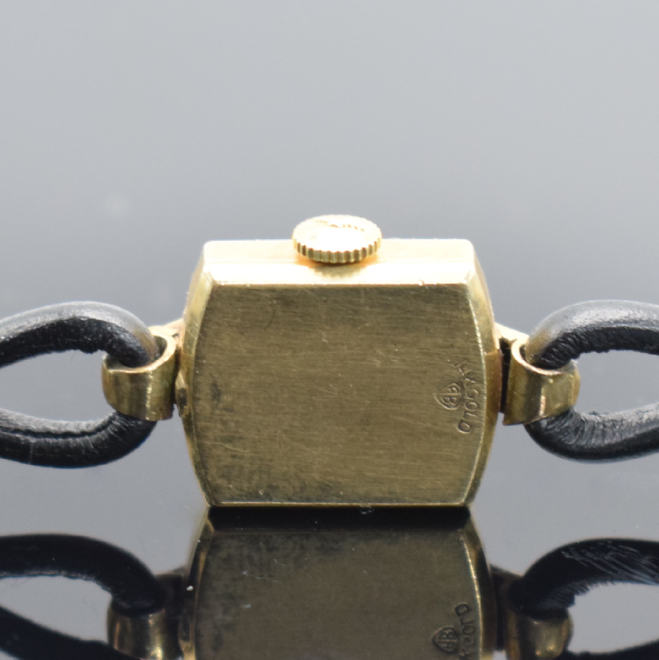 Detail b: LONGINES & Jaeger-LeCoultre 3 Armbanduhren in GG & RG 585/000, Schweiz/USA um 1950, 2x Handaufzug, 1x Backwinder, 1x 2-teiliges Gehäuse, 2 ...