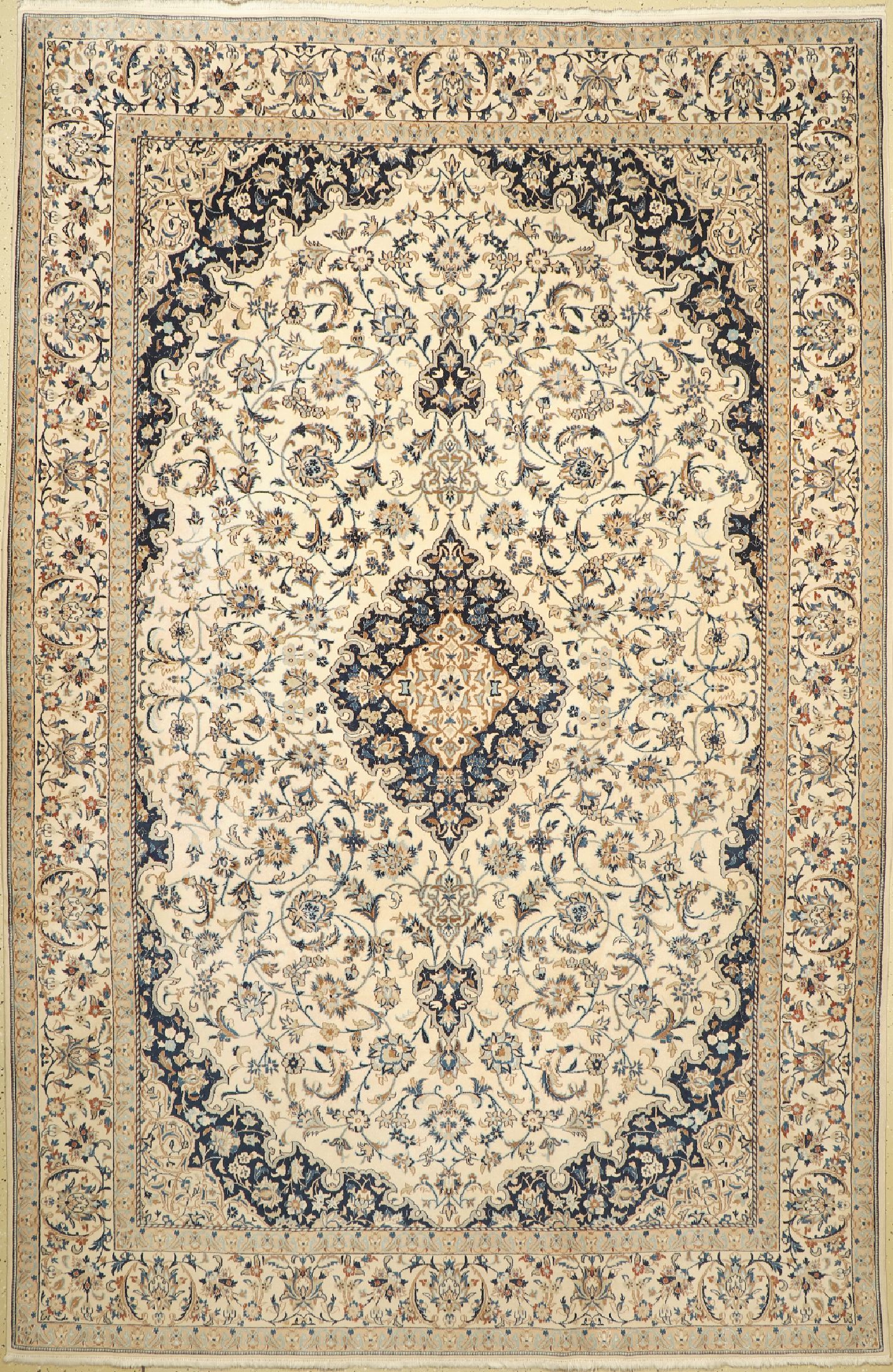 Nain fein(9 La), Persien, ca. 60 Jahre, Korkwolle mit Seide, ca. 344 x 228 cm, EHZ:1-2
