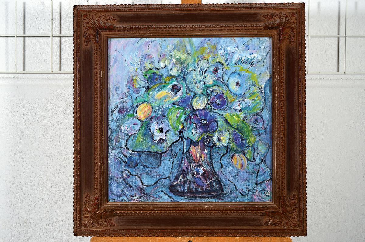 Detail k: Maria Theresia Ströbel, geb. 1925 Fürstenstein, Blumen in Vase, Öl/Hartfaser, rechts unten signiert und dat. 87, ca. 40x40cm, R. ca. 57x57cm