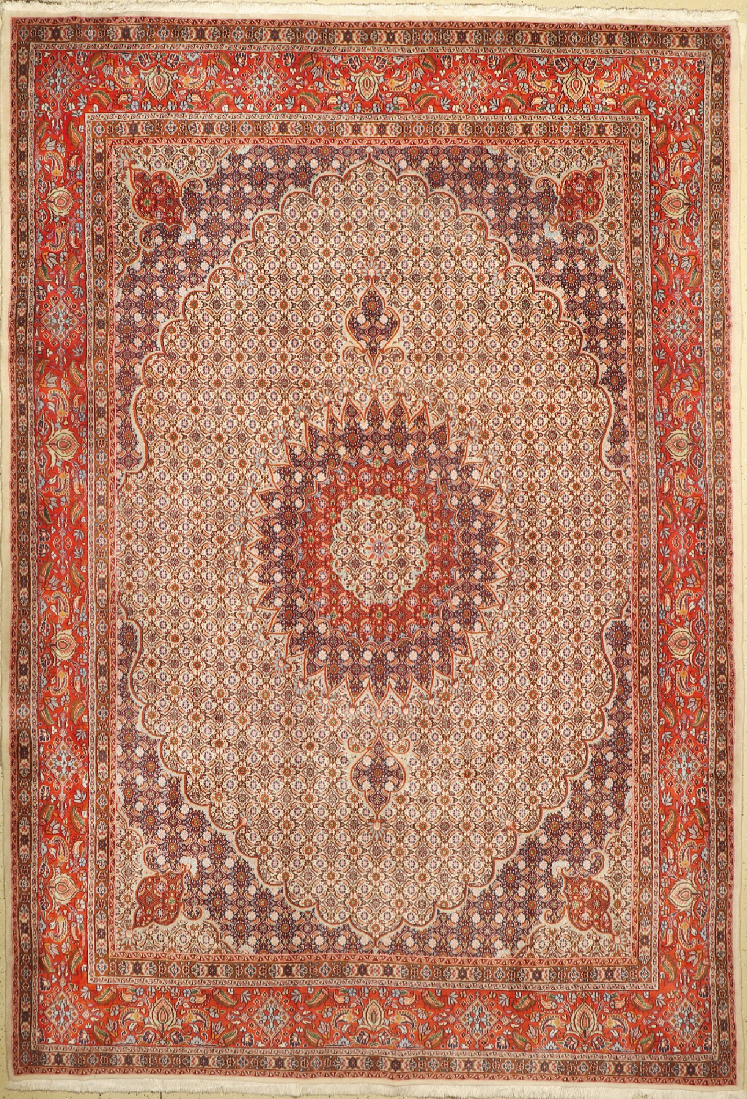 Mud fein, Persien, ca. 50 Jahre, Korkwolle mit Seide, ca. 355 x 245 cm, EHZ: 2