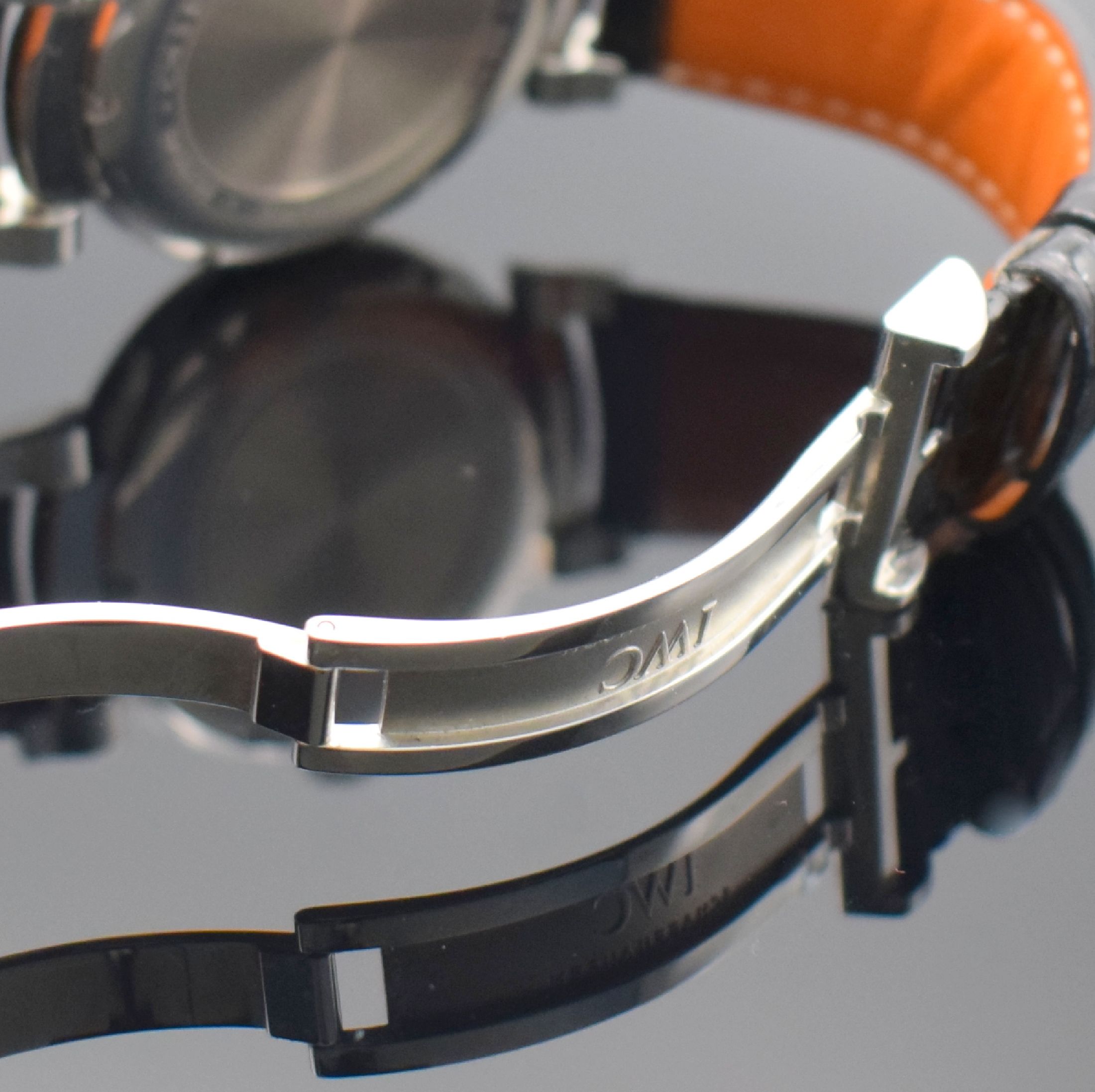 Detail c: IWC Da Vinci Herrenarmbanduhr in Stahl Referenz 3566, Schweiz um 2015, Automatik, Boden 6-fach verschr., orig. Lederband m. orig. Faltschl., silb. ...