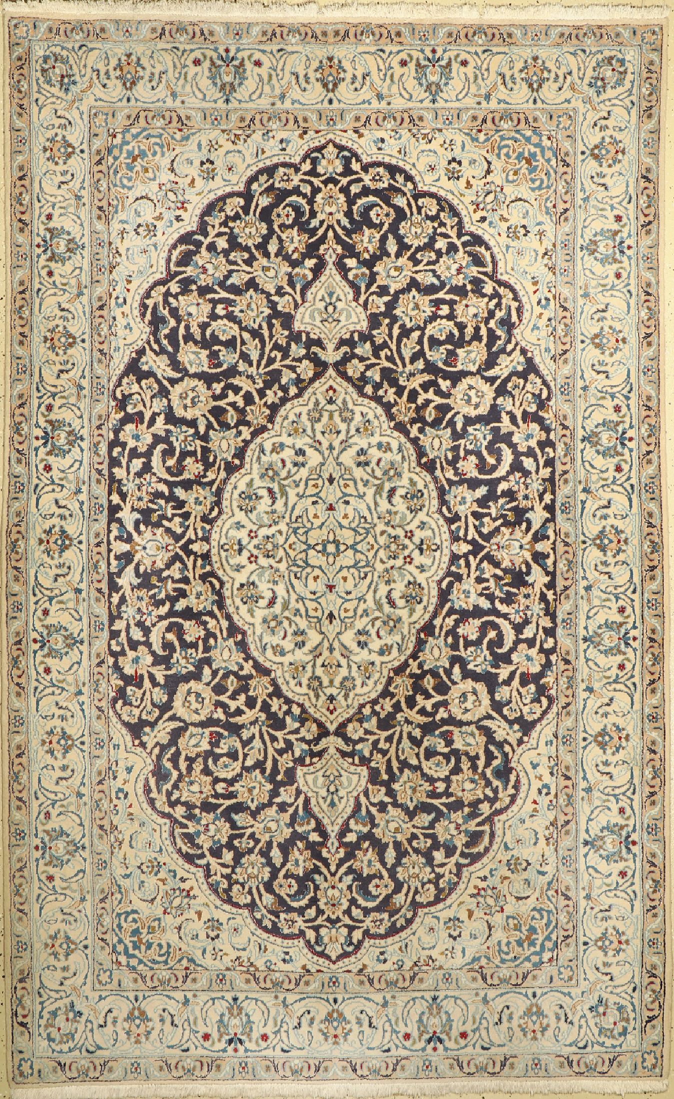 Nain, Persien, ca. 40 Jahre, Wolle mit Seide, ca. 266 x 166 cm, EHZ: 2