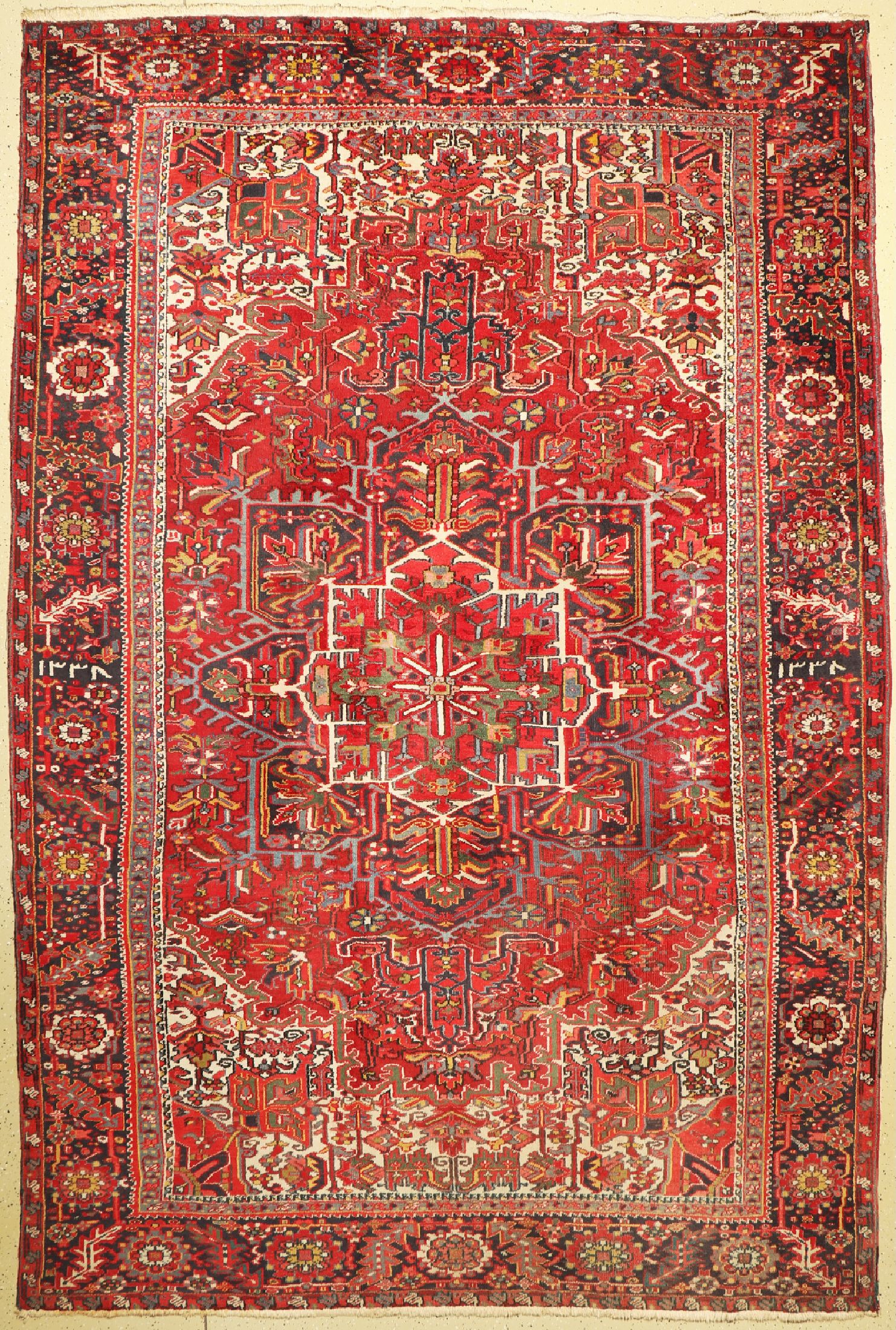 Heriz alt, Persien, datiert 1338(1959), Wolle auf Baumwolle, ca. 375 x 253 cm, EHZ: 3