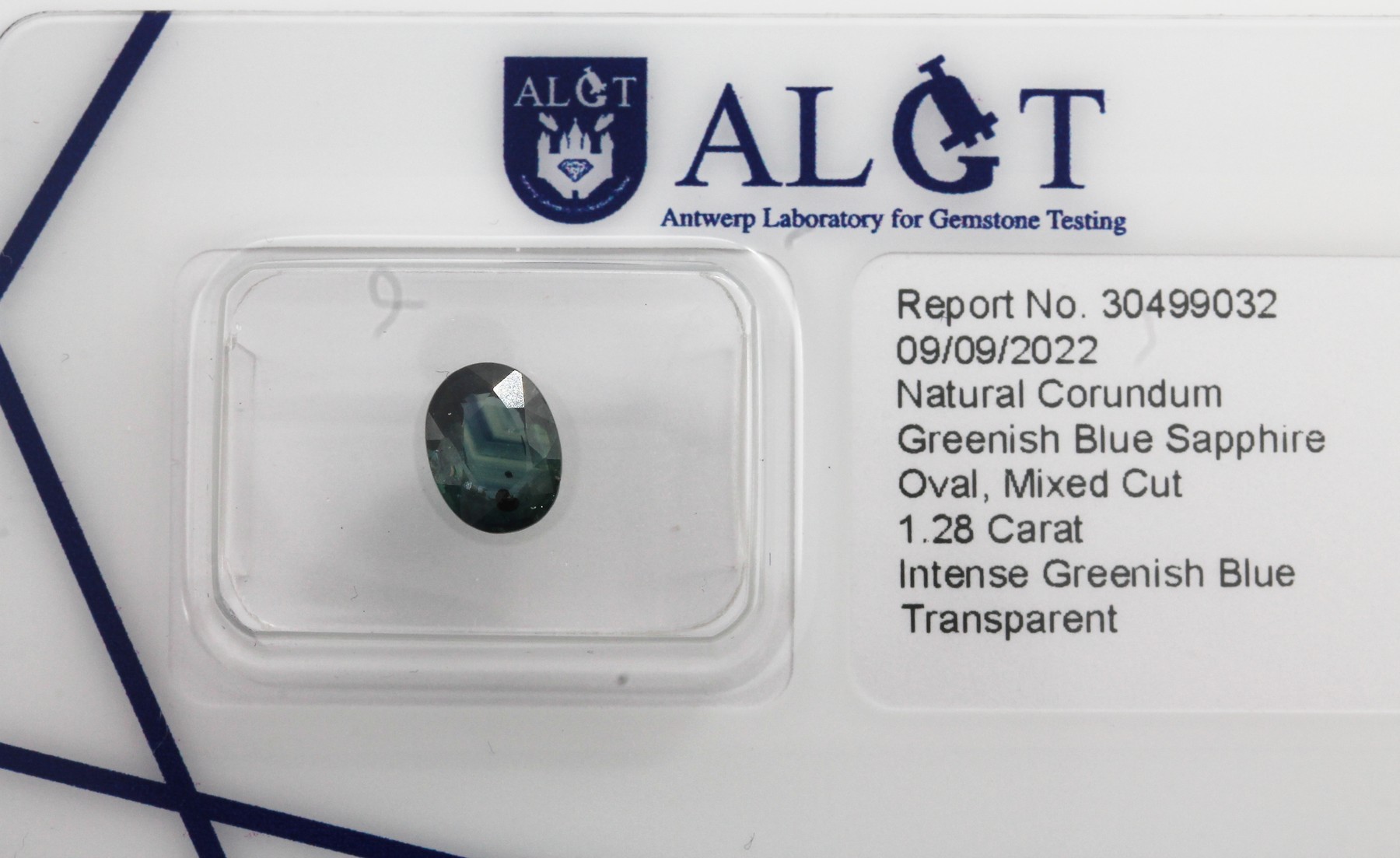 Detail c: Konvolut 10 bunte Saphire zus. ca. 11.96 ct,alle mit Expertisen: 1 x 1.28 ct, ovalfacett., 7.43 x 5.69 x 3.19, intense greenish blue, ALGT; 1 x 3.42 ...