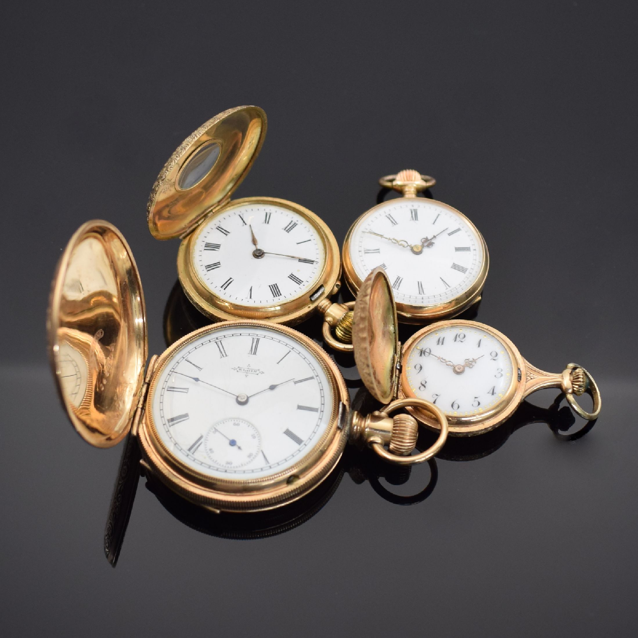 3 Damentaschenuhren in RoseG 585/000 sowie eine vergoldete ELGIN Savonette, um 1890, 3 Zylinderuhren als Savonette m. langem Pendant, Halbsavonette & ...