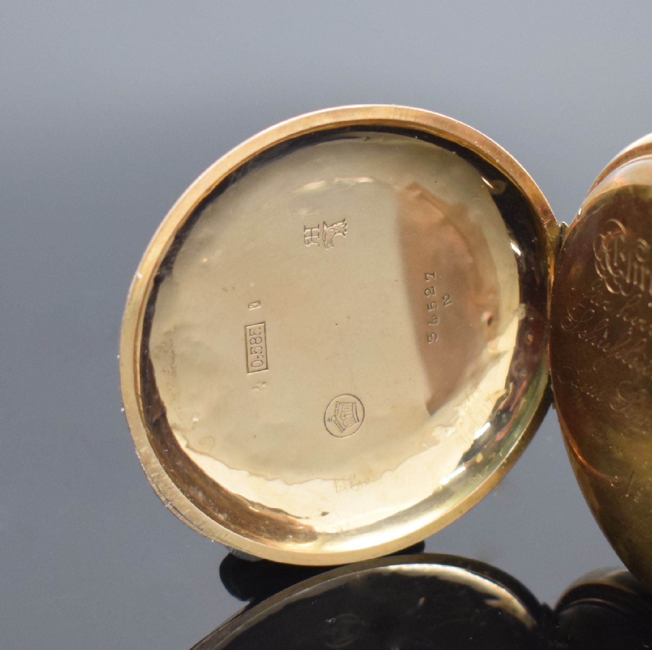 Detail l: ALPINA Herrensavonette in GG 585/000 & 2 weitere Goldtaschenuhren, Schweiz um 1890 - 1920, 1. Alpina m. gut erhaltenem guill. Louis-XVI Geh., gold. ...