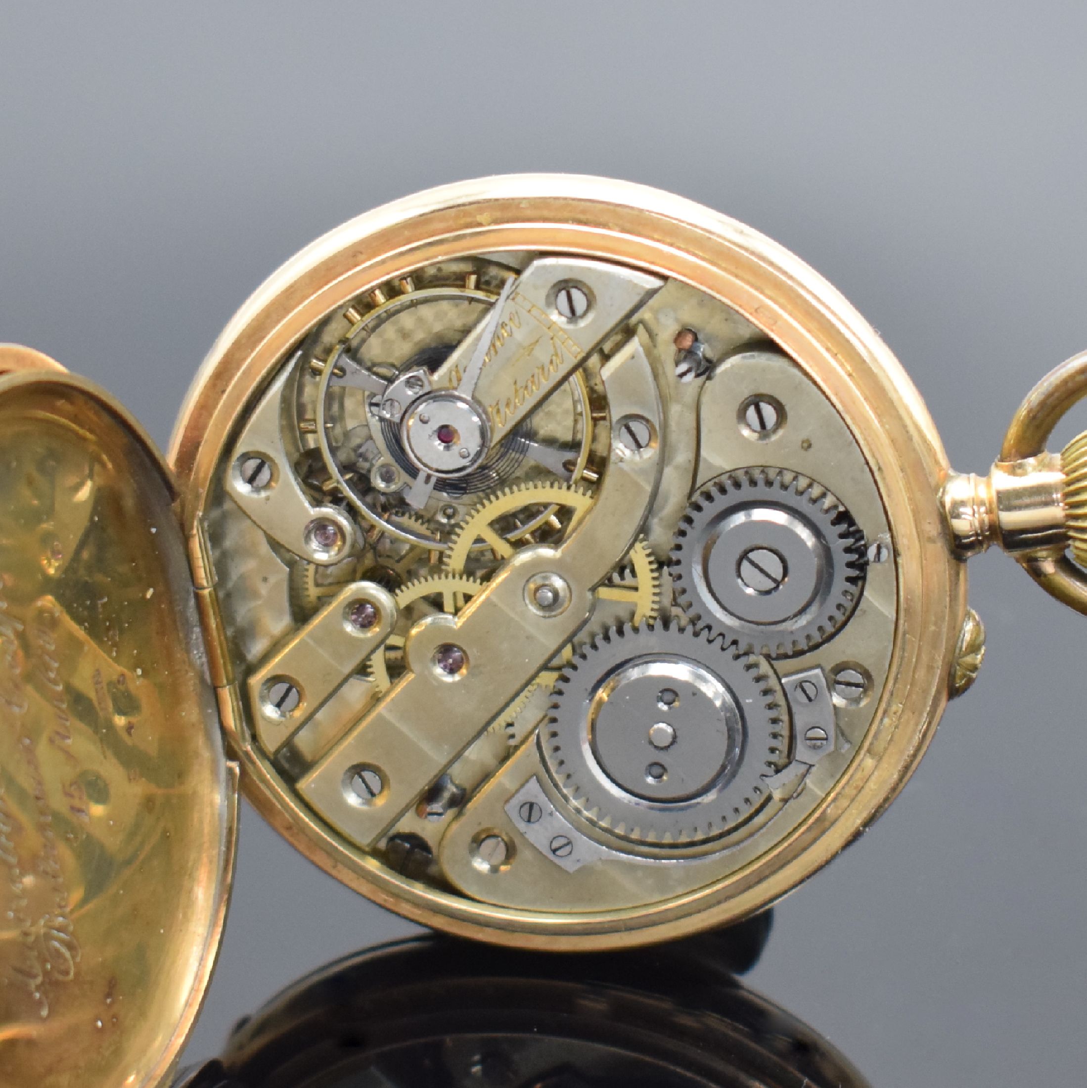 Detail n: ALPINA Herrensavonette in GG 585/000 & 2 weitere Goldtaschenuhren, Schweiz um 1890 - 1920, 1. Alpina m. gut erhaltenem guill. Louis-XVI Geh., gold. ...